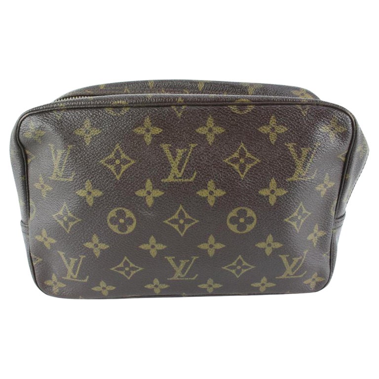 Louis Vuitton Yellow Damier Infini Toiletry Pouch GM Trousse Toilette  819lv74 For Sale at 1stDibs