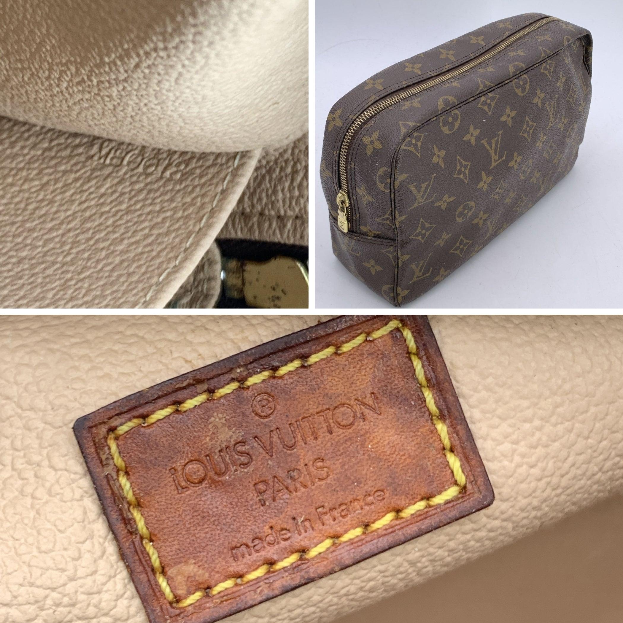 Women's Louis Vuitton Monogram Trousse Toilette 28 Cosmetic Bag M47522