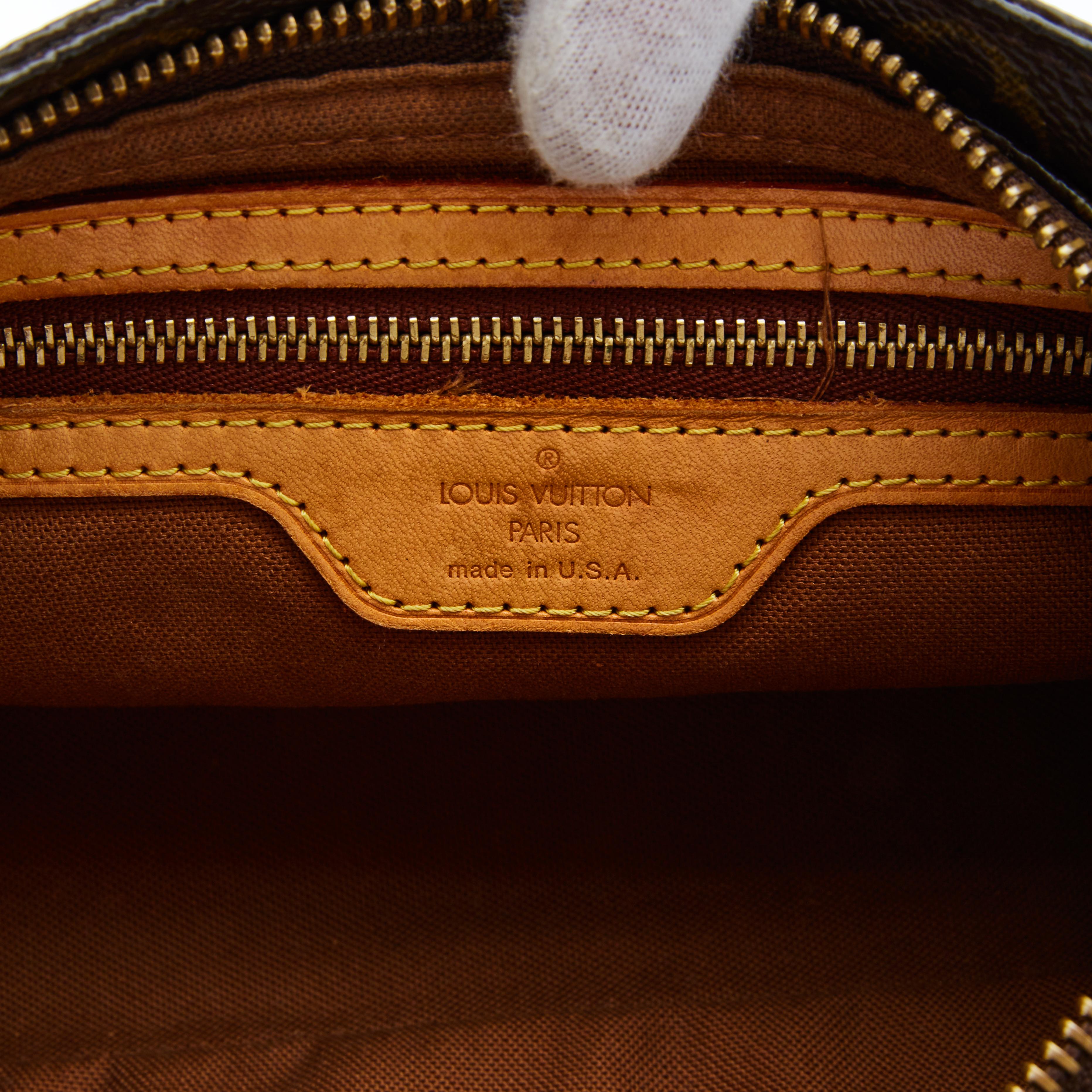 Women's Louis Vuitton Monogram Troutter Shoulder Bag