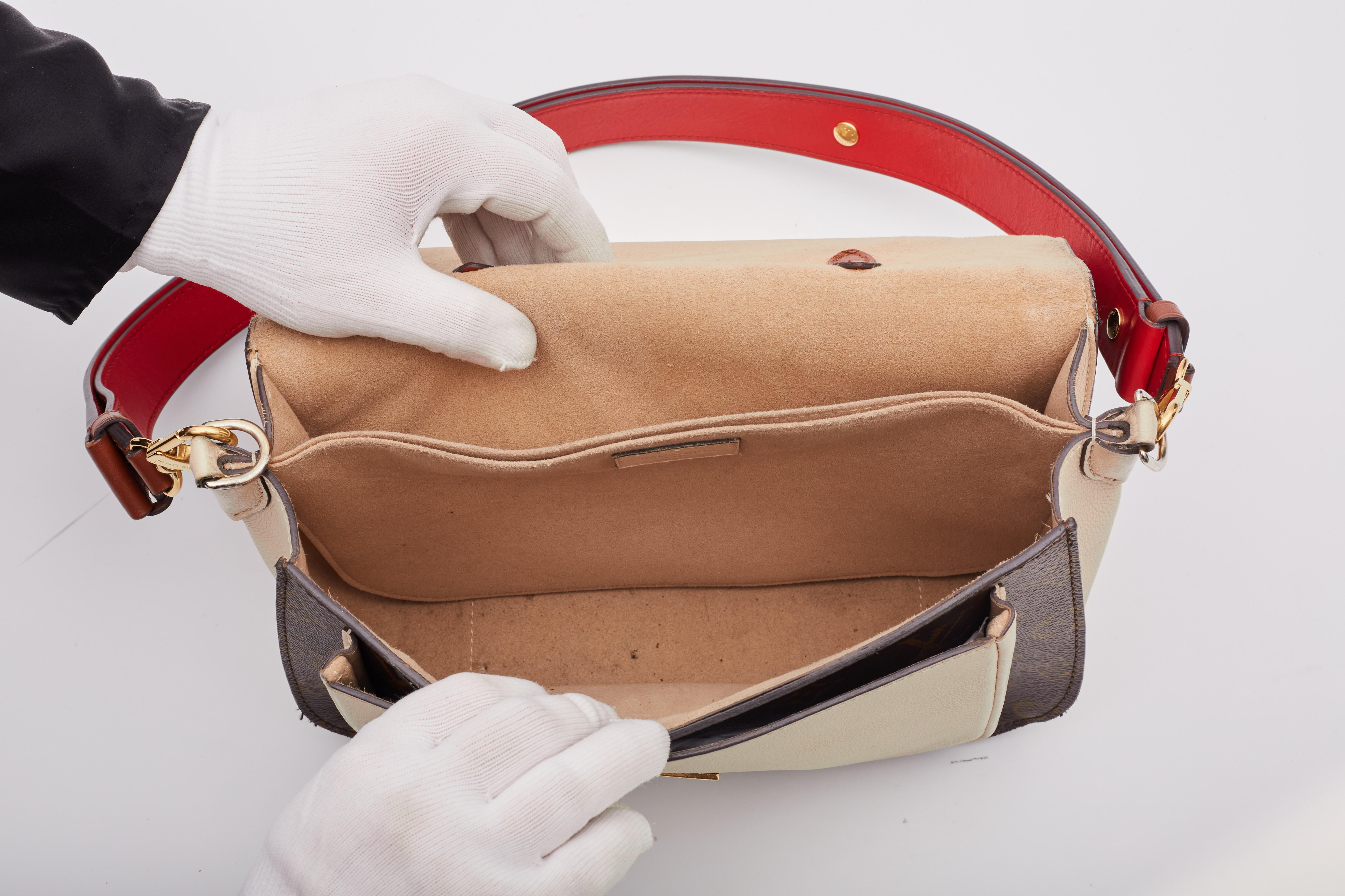 Louis Vuitton Monogram Vaugirard Creme Handbag For Sale 6