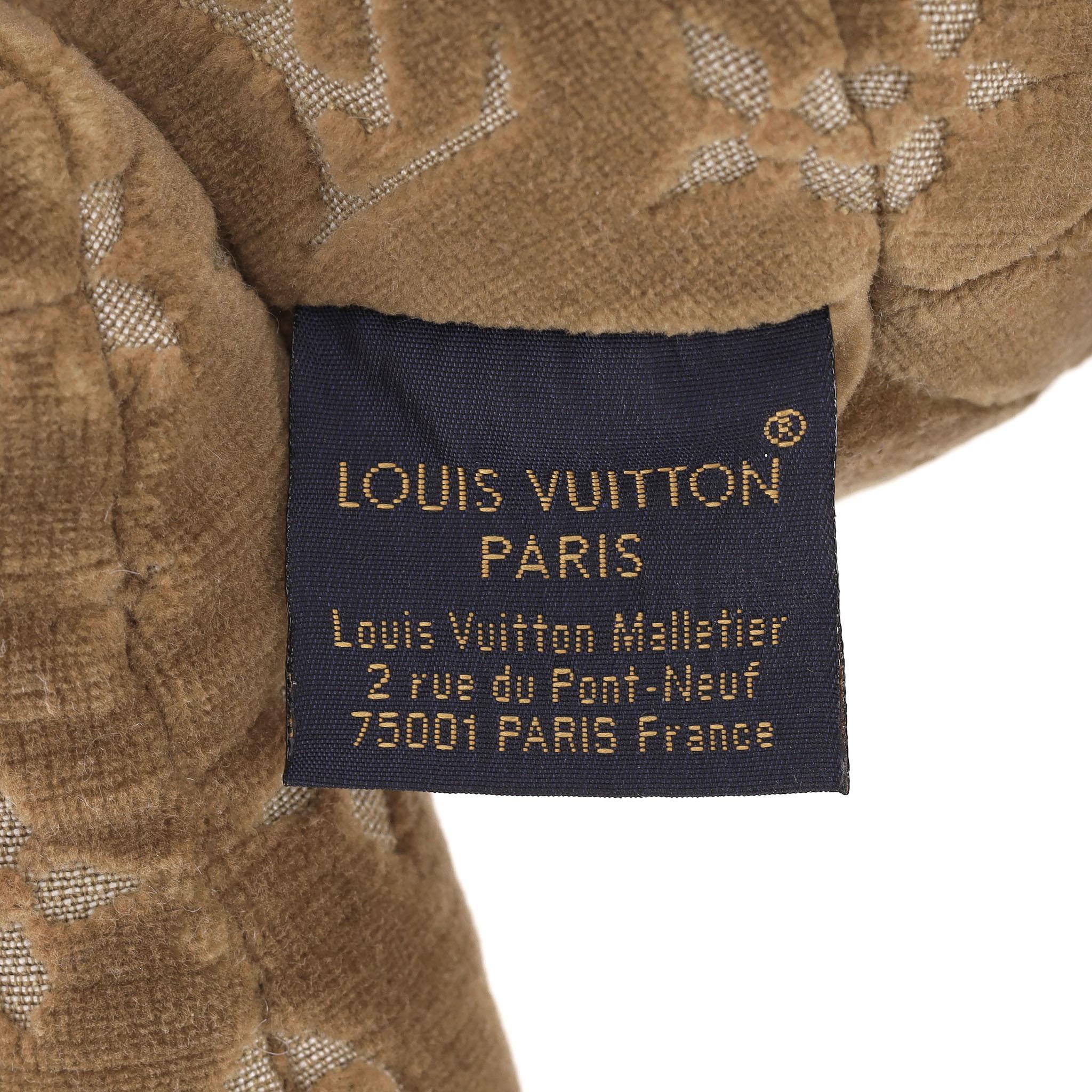 Orsacchiotto in velluto Monogram Louis Vuitton PM in vendita 1