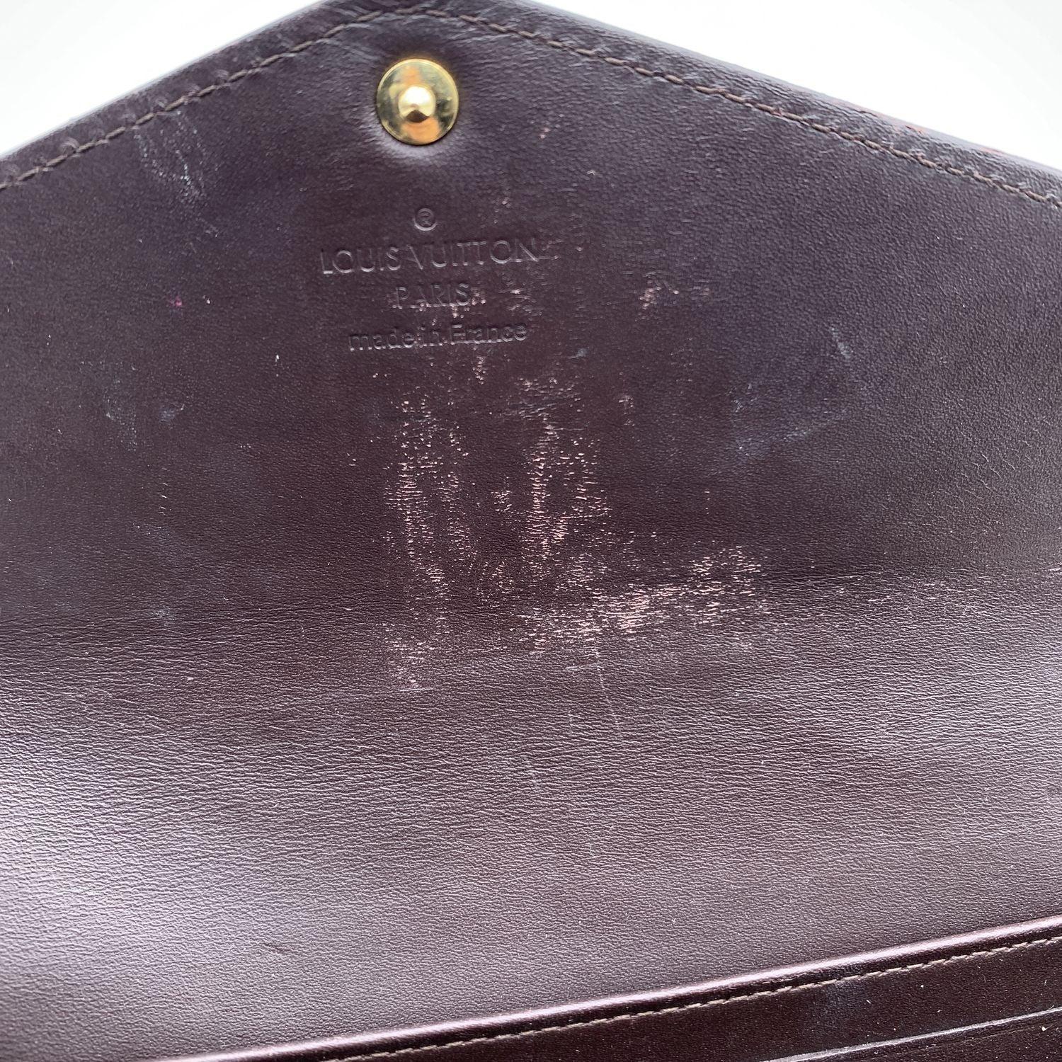 Women's Louis Vuitton Monogram Vernis Amarante Sarah Continental Wallet