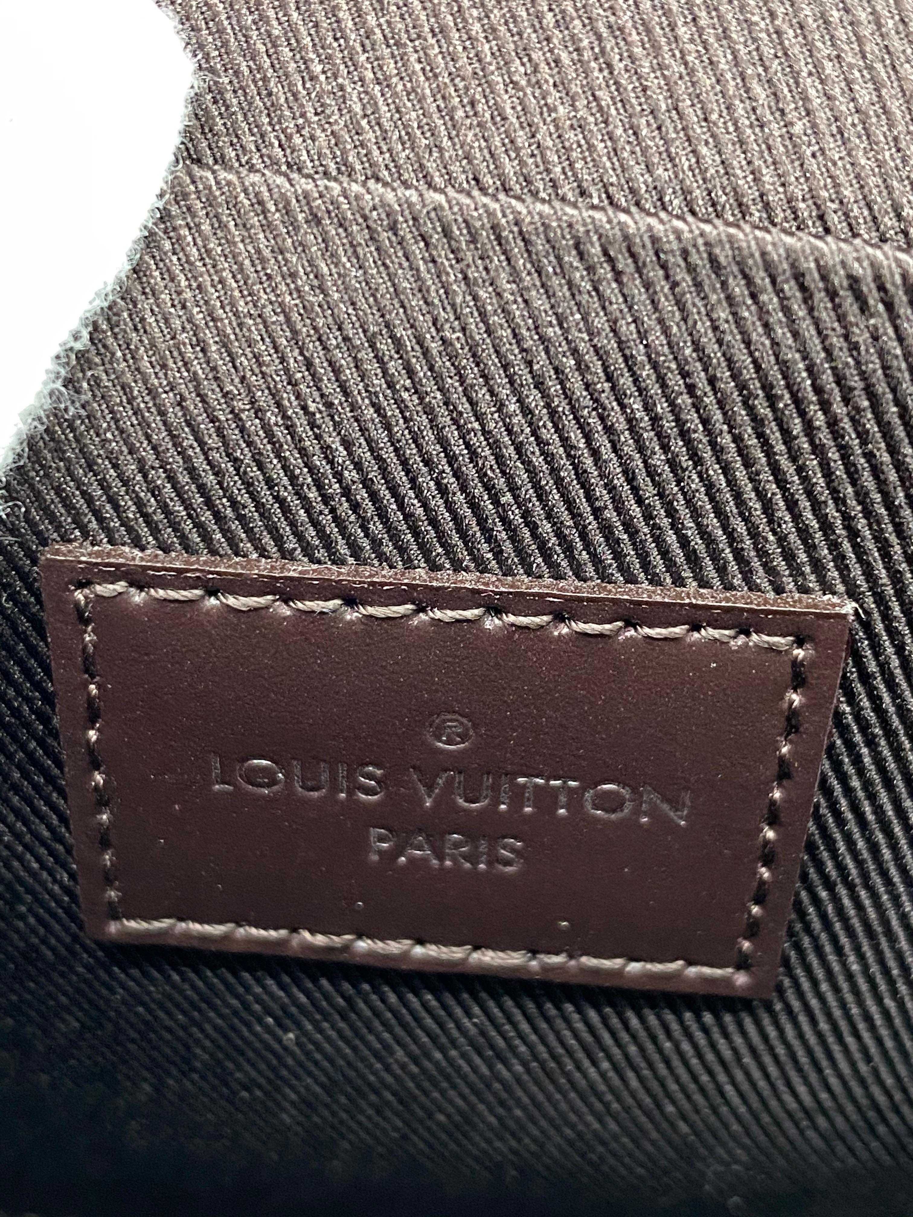 Louis Vuitton Monogram Vernis Amaranth Leather Félicie Pochette Clutch Bag 2