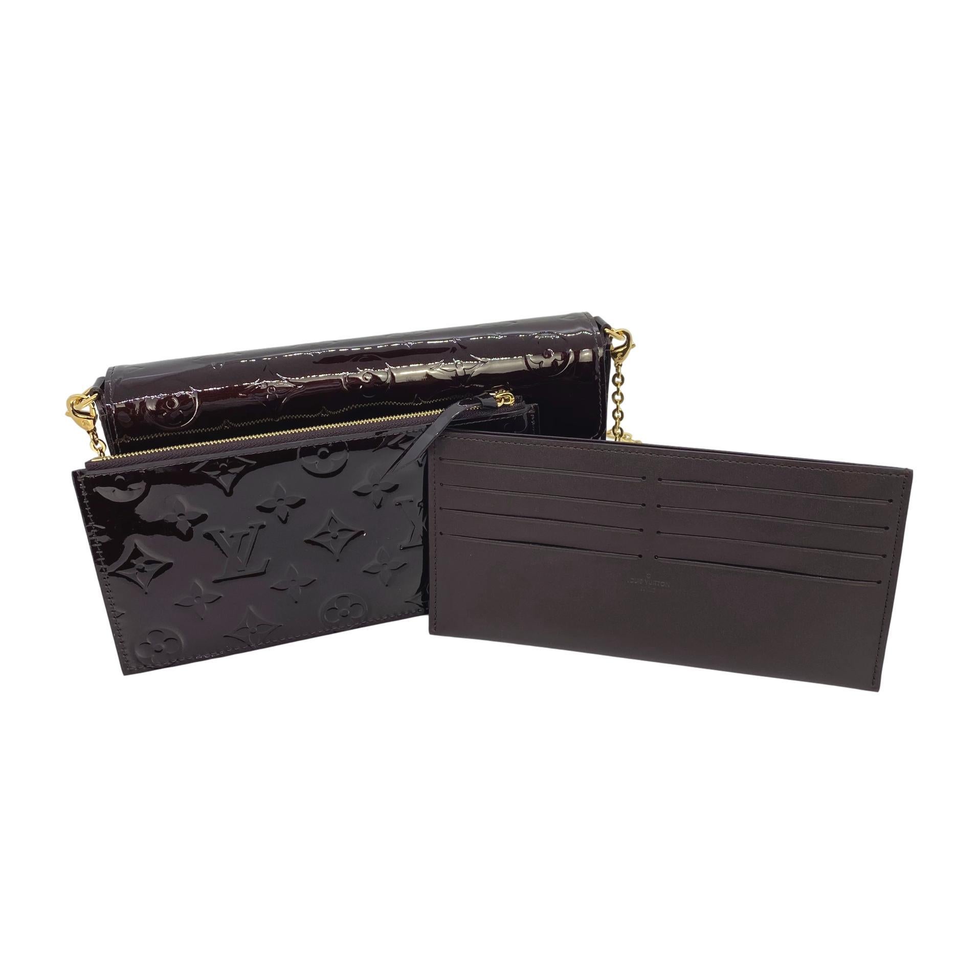 Louis Vuitton Monogram Vernis Amaranth Leather Félicie Pochette Clutch Bag In Excellent Condition In Banner Elk, NC