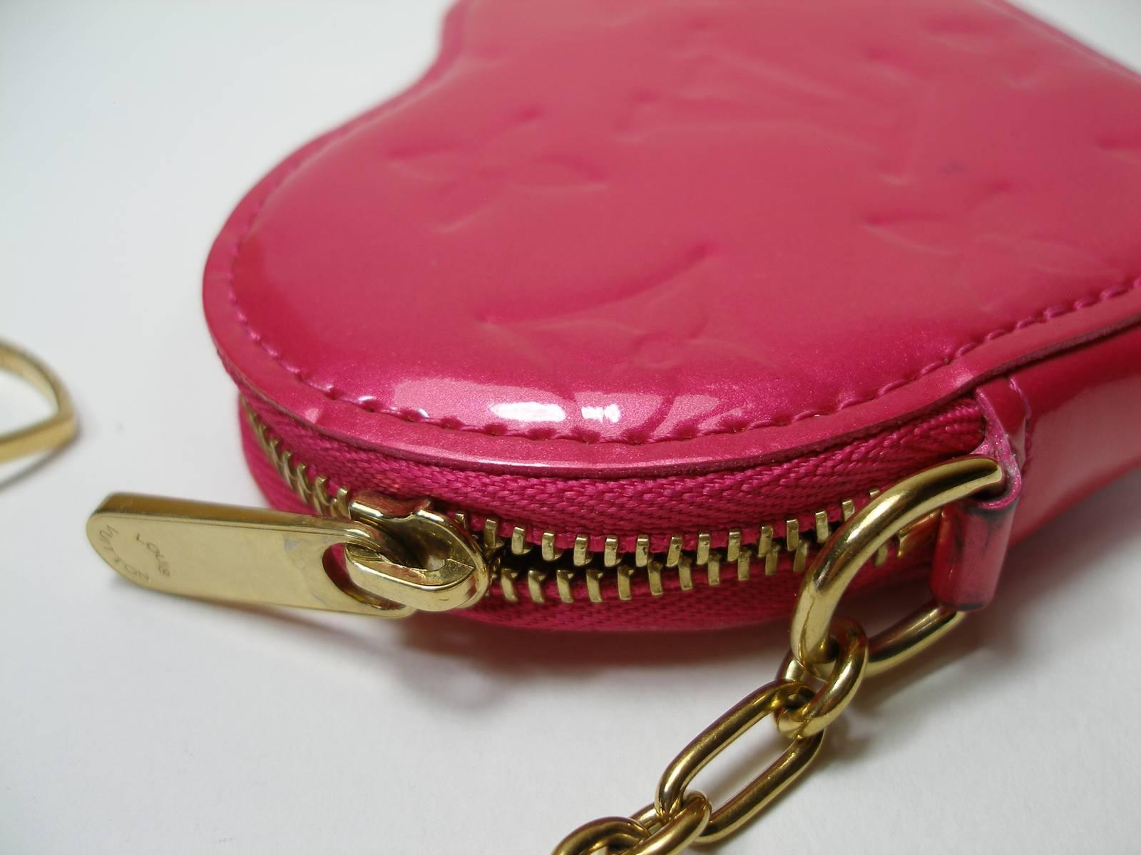 Louis Vuitton Monogram Vernis Heart Bag Charm Key Chain Holder Pink 3