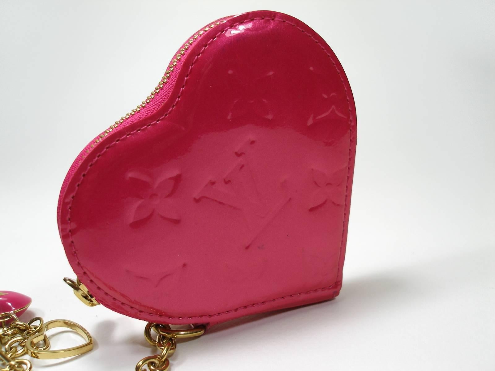 Louis Vuitton Monogram Vernis Heart Bag Charm Key Chain Holder Pink 4