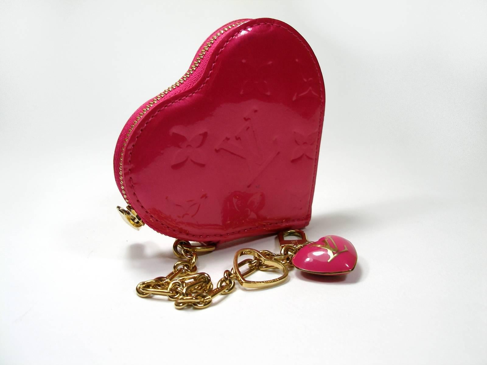 Louis Vuitton Monogram Vernis Heart Bag Charm Key Chain Holder Pink 5