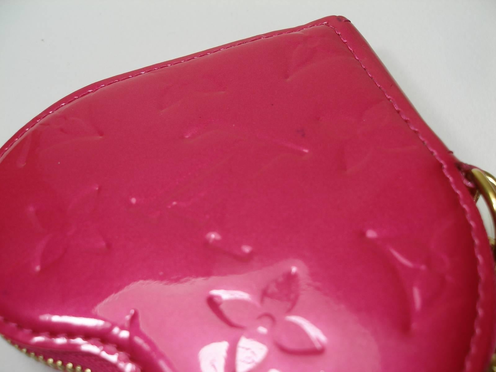 Louis Vuitton Monogram Vernis Heart Bag Charm Key Chain Holder Pink 7