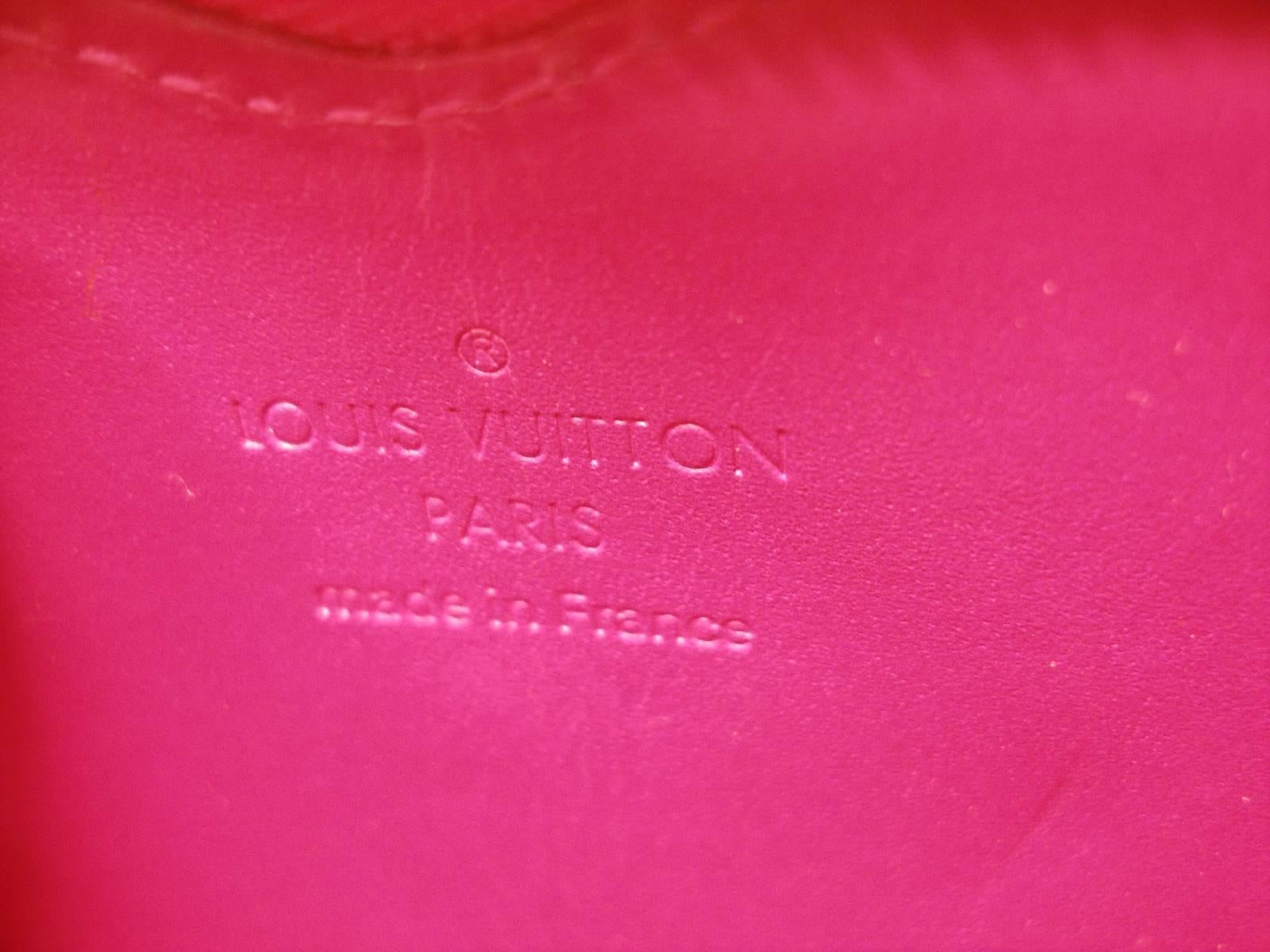 Women's Louis Vuitton Monogram Vernis Heart Bag Charm Key Chain Holder Pink