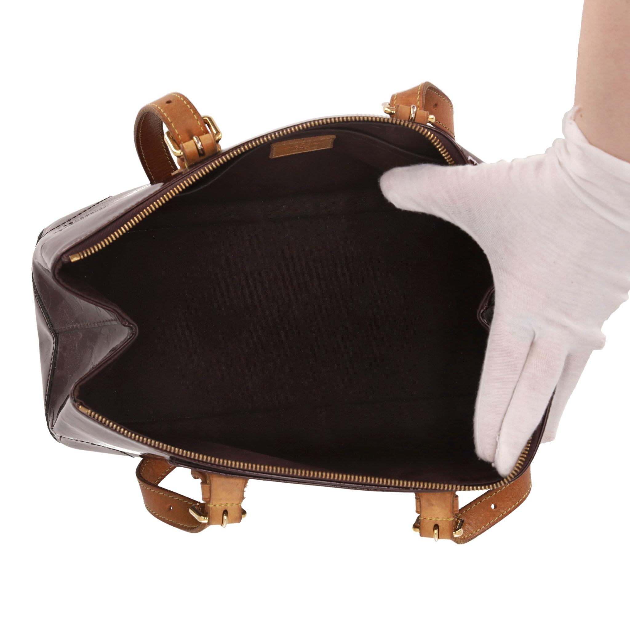 Women's Louis Vuitton Monogram Vernis Patent Leather Rosewood Avenue Shoulder Bag