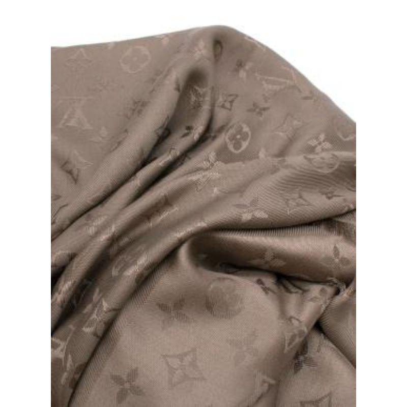 Louis Vuitton Monogram Verone Silk & Wool Scarf For Sale 3