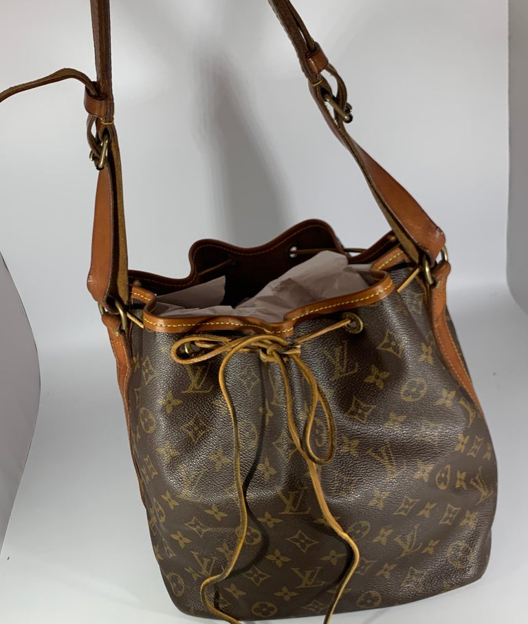 Louis Vuitton Monogram Vintage Bucket Bag with Drawstrings at 1stDibs