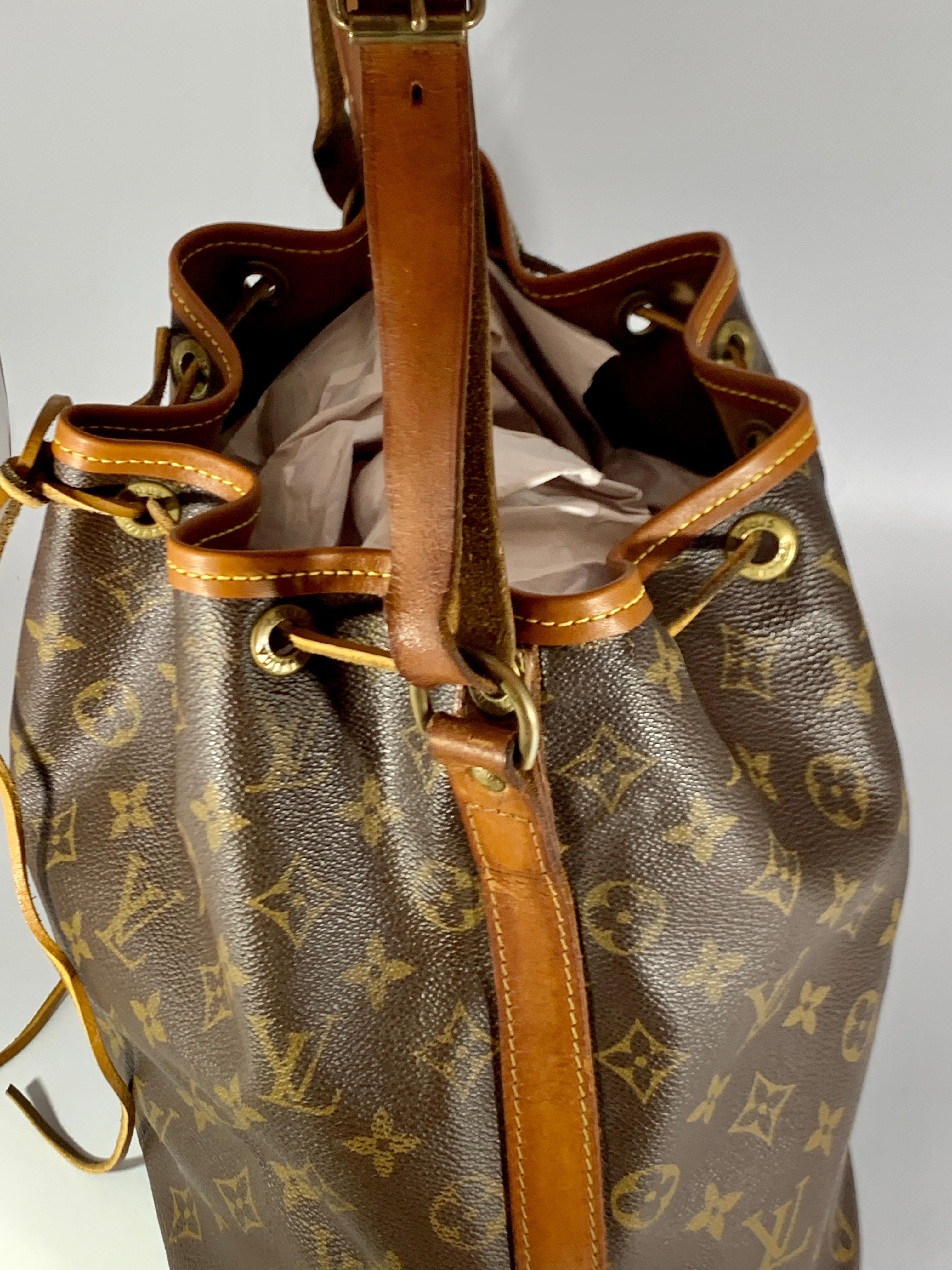 Brown Louis Vuitton  Monogram Vintage  Bucket Bag with Drawstrings