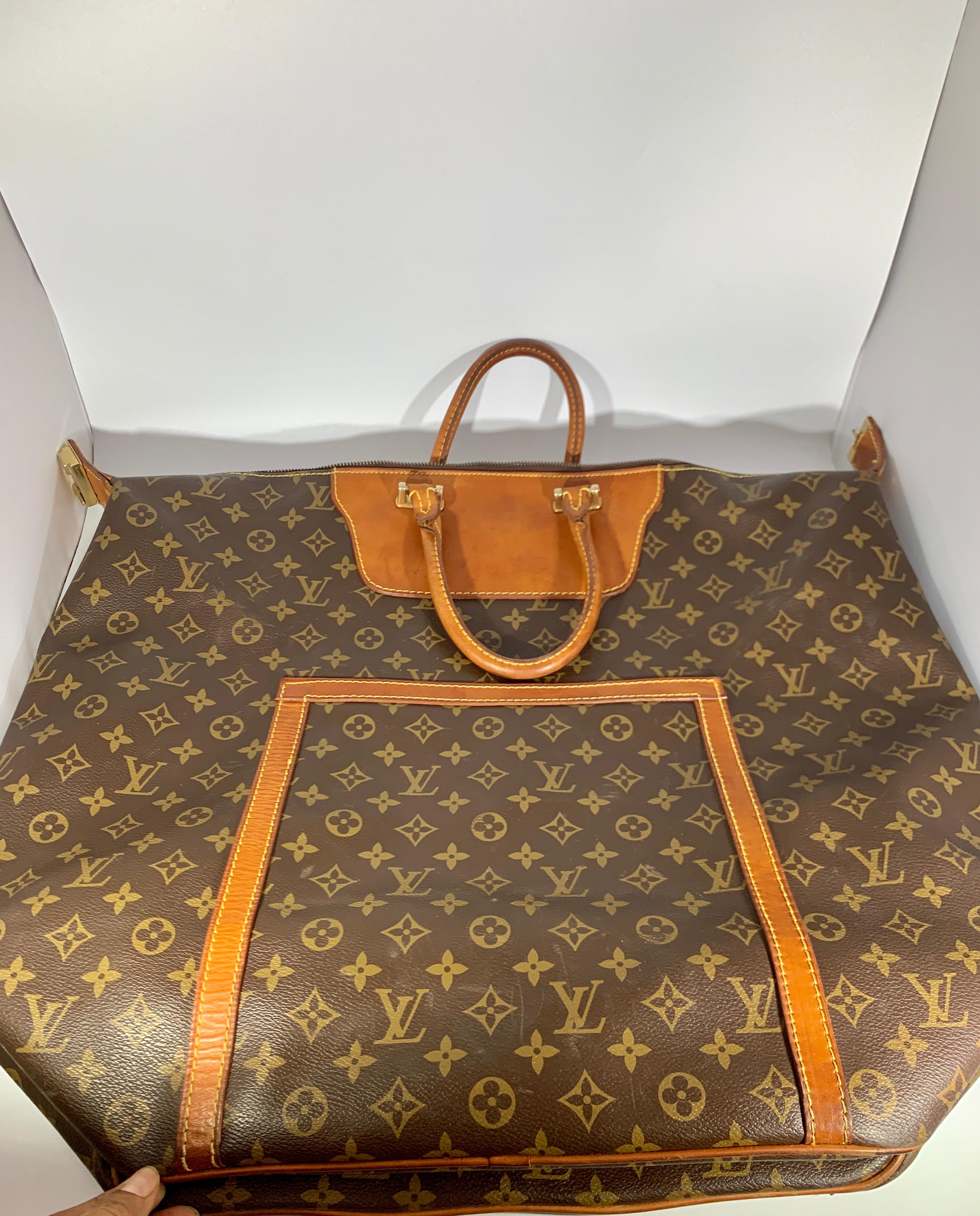  Louis Vuitton  Monogramme vintage  Vaisselier à vapeur  Toile Monogramme Weekend  Sac à bagages Unisexe 