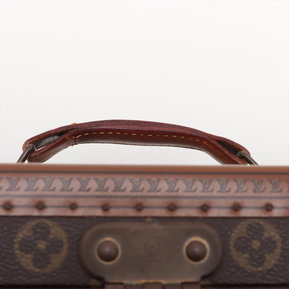 Louis Vuitton Monogram Vintage Vanity Beauty Case For Sale 2