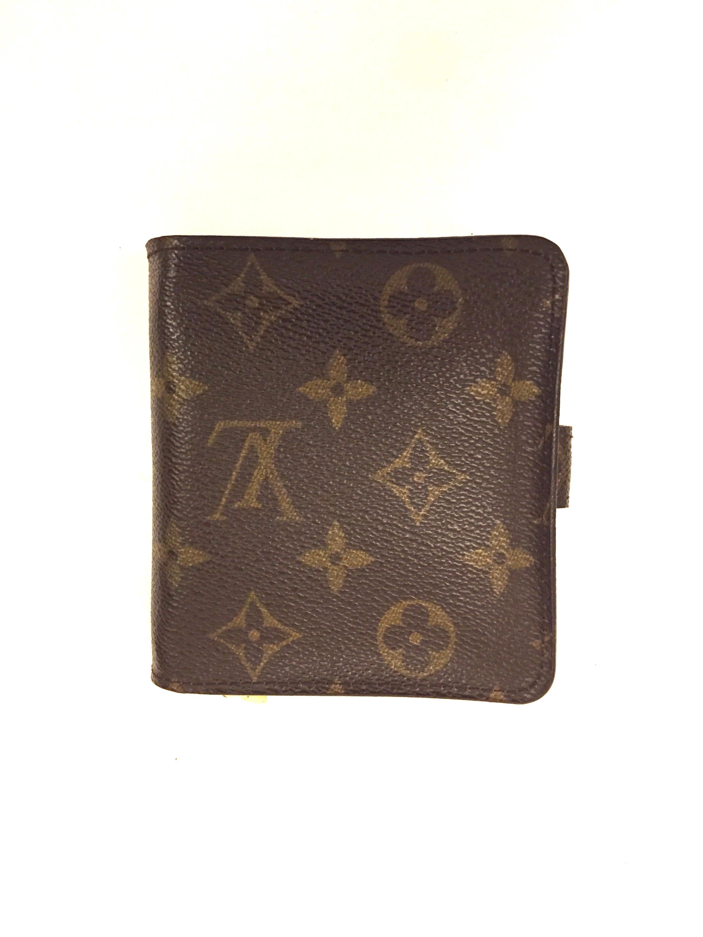 Women's or Men's Louis Vuitton monogram wallet 