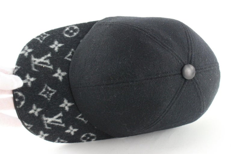 Louis Vuitton Baseball Hats - 11 For Sale on 1stDibs  lv baseball cap, authentic  louis vuitton baseball cap, lv cap