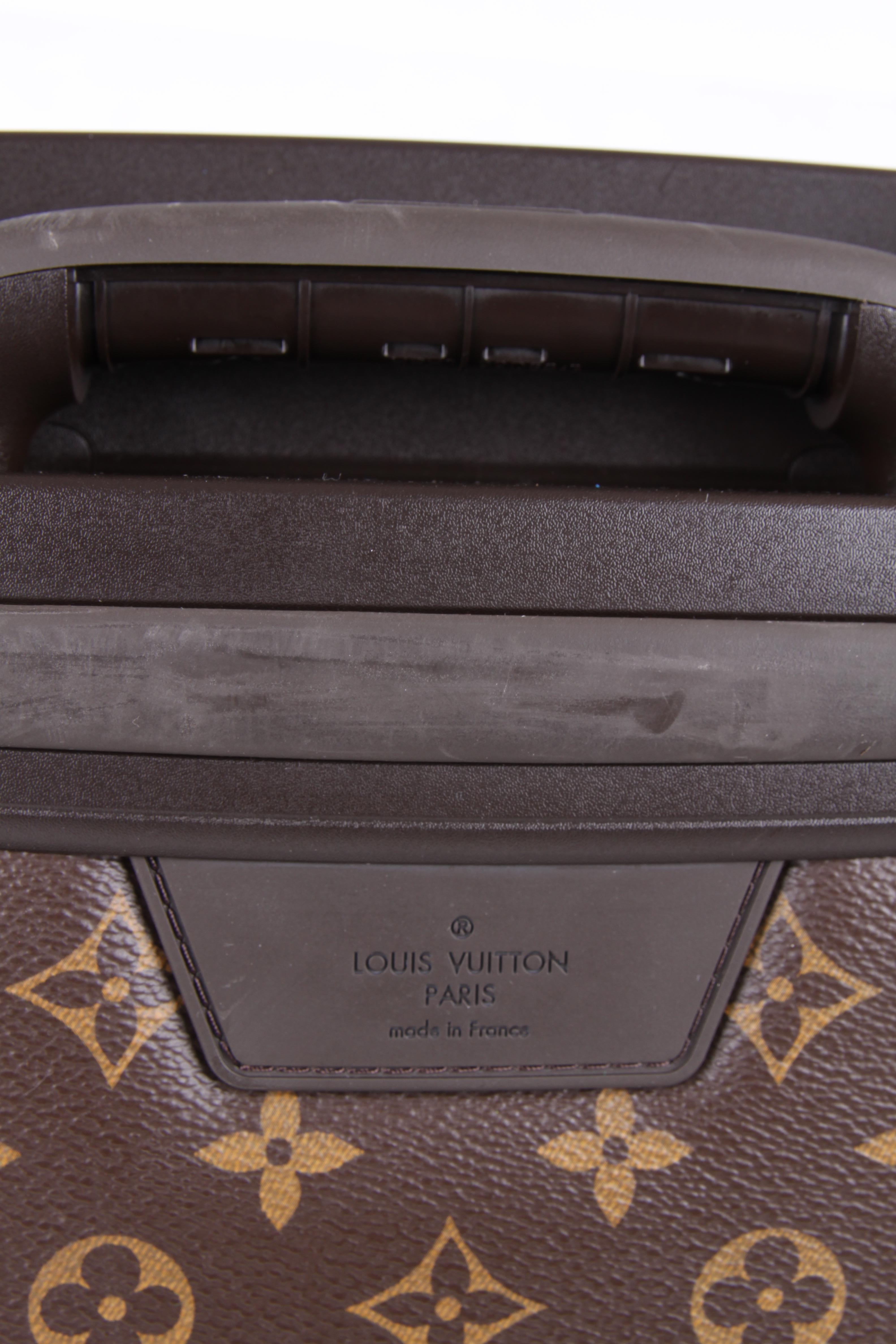 Gray Louis Vuitton Monogram Zephyr 70 Rolling Luggage Bag Suitcase - brown For Sale