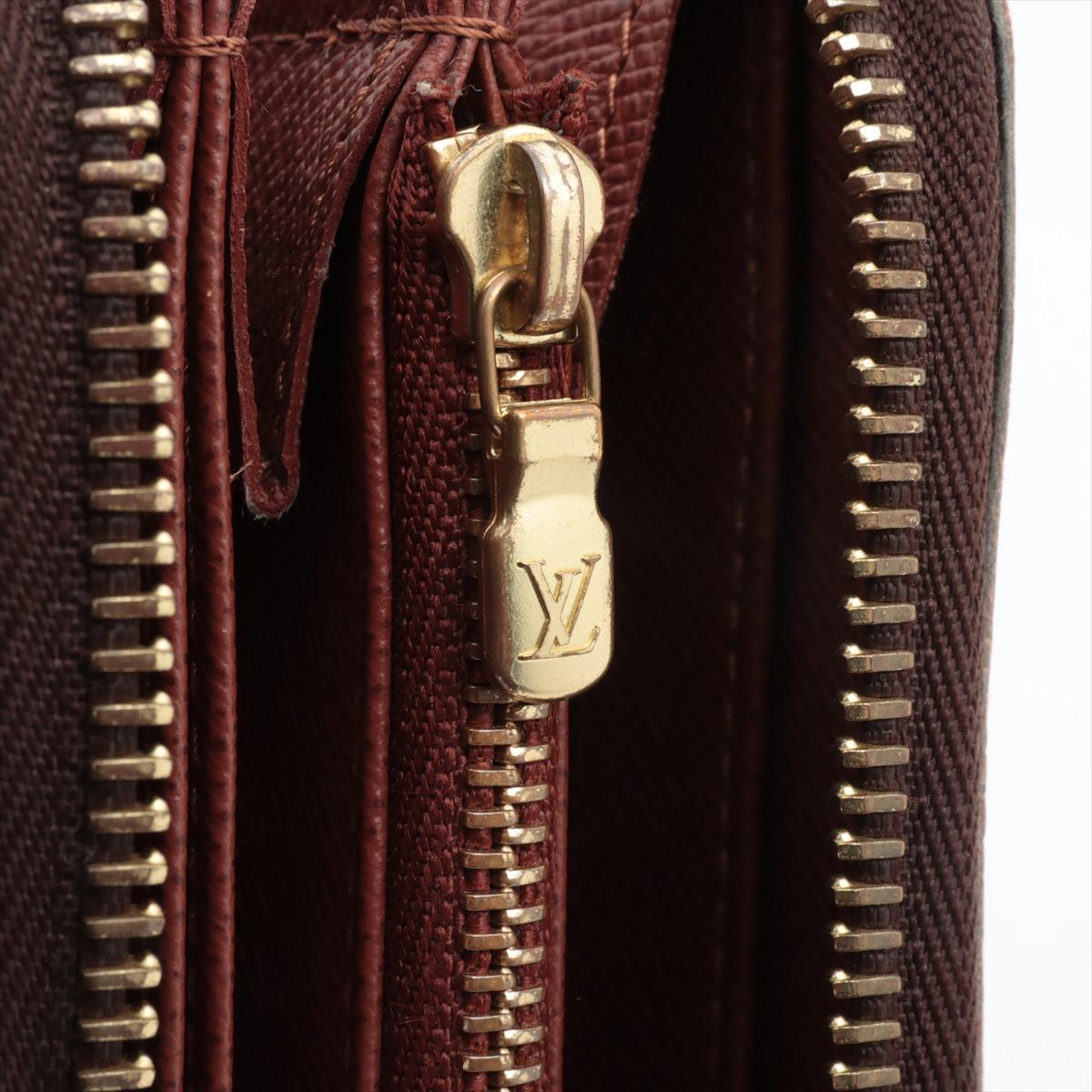 Louis Vuitton Monogram Zippy Wallet For Sale 8