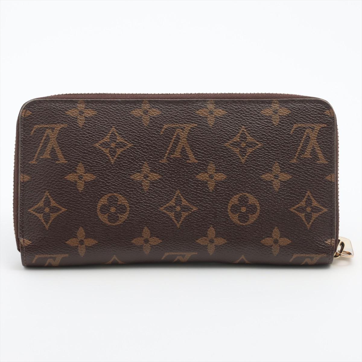 Louis Vuitton Monogram Zippy Wallet In Good Condition For Sale In Indianapolis, IN