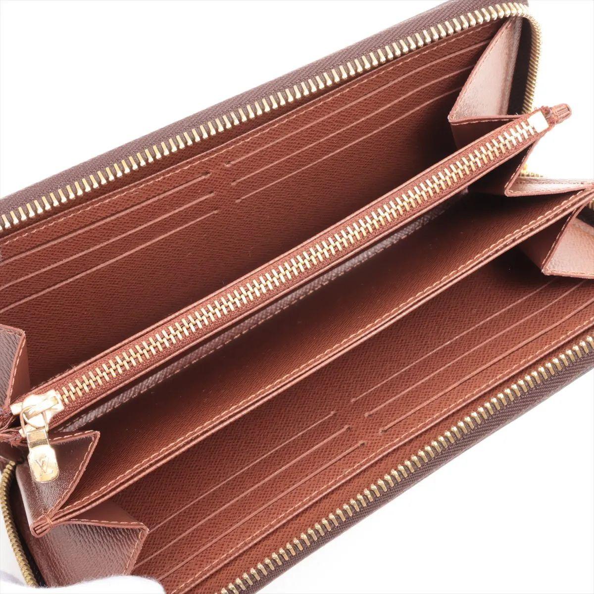 Cartera Louis Vuitton Monograma Zippy en Bueno estado para la venta en Humacao, PR