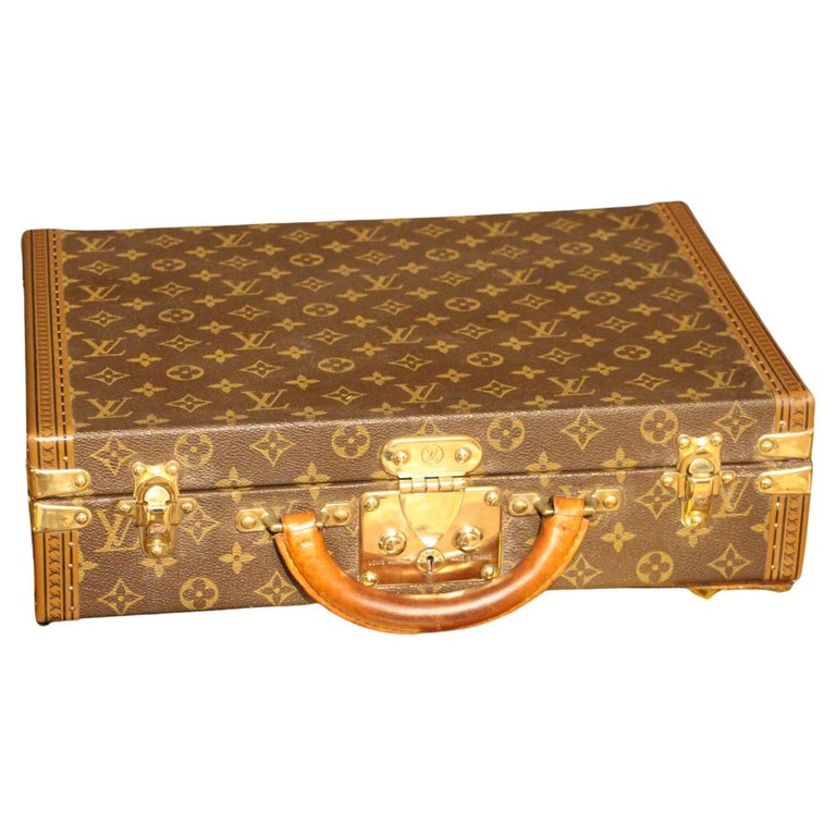 Sold at Auction: Louis Vuitton, Louis Vuitton rigid vintage suitcase
