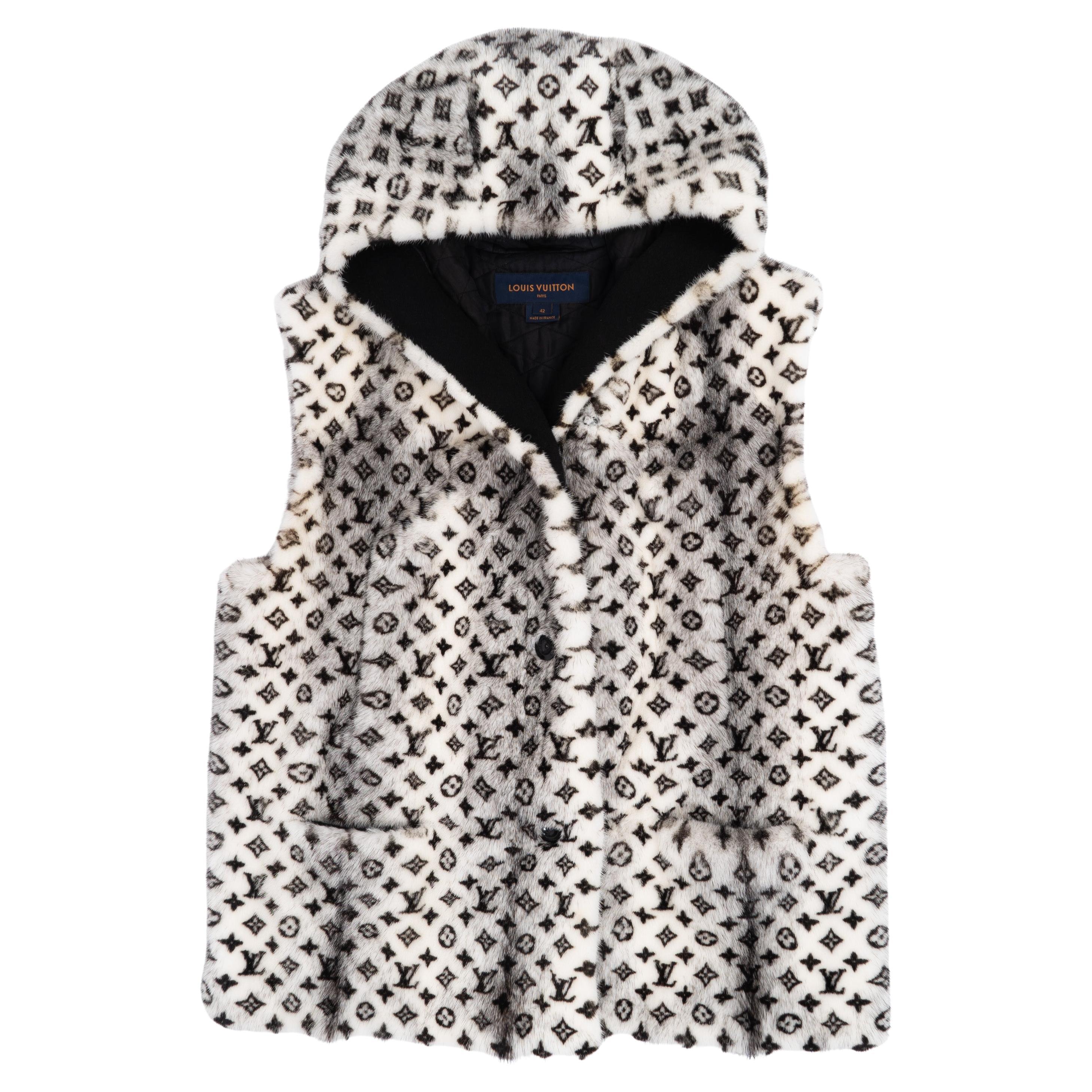 Louis Vuitton Monogramm Mink Vest