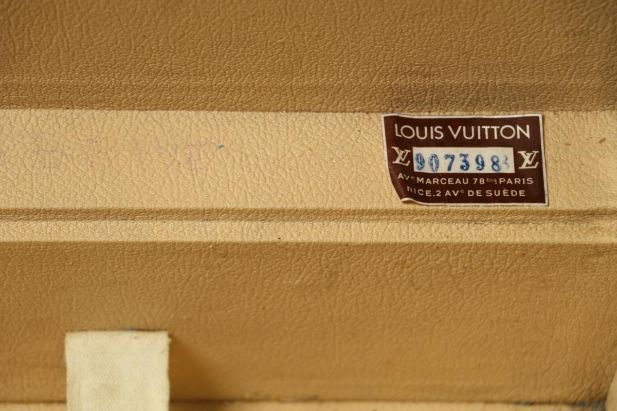 Louis Vuitton Monogrammed Suitcase, 1950s For Sale 4