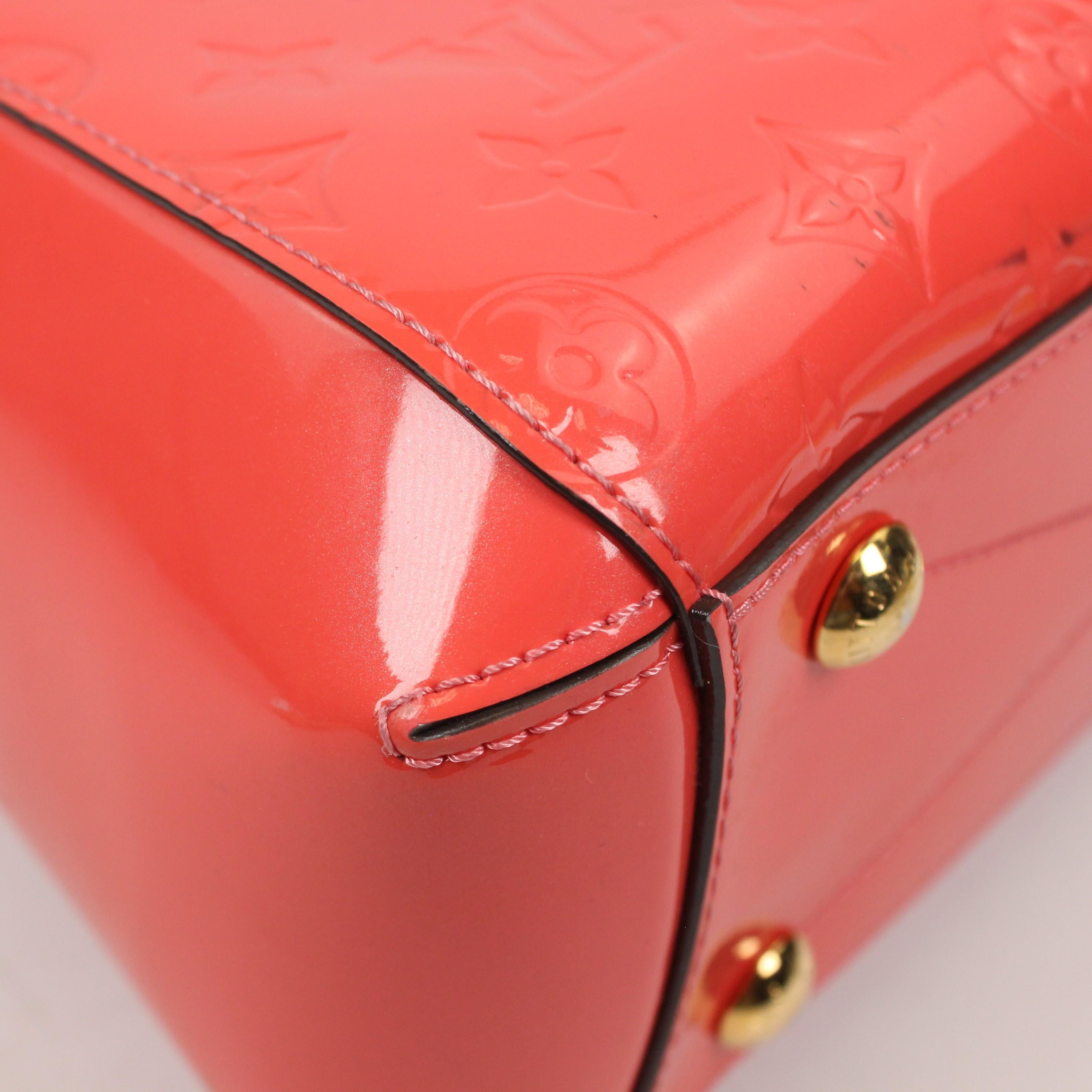 Louis Vuitton Montaigne BB patent leather handbag For Sale 14