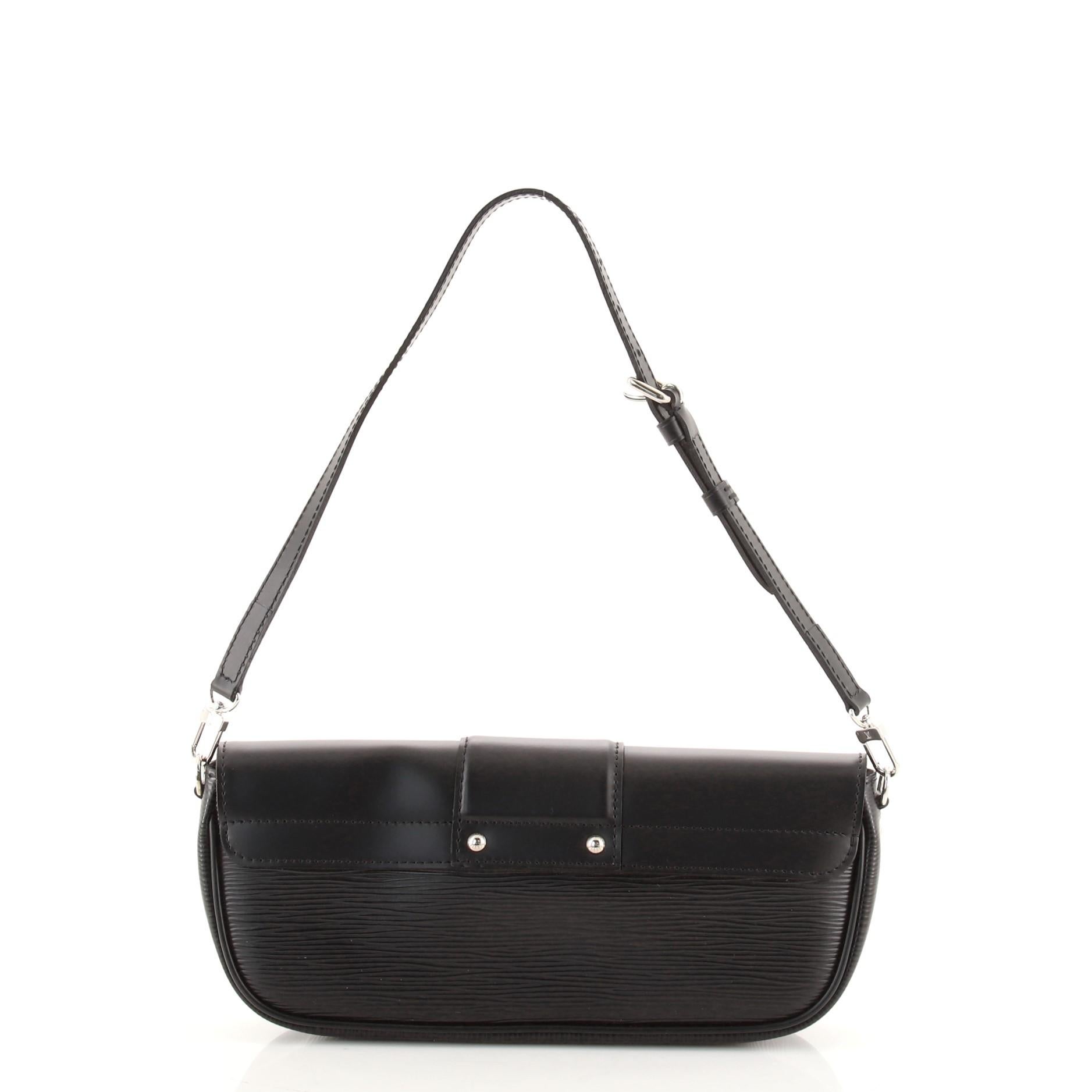 Louis Vuitton Louis Vuitton Montaigne Clutch Epi Leder im Zustand „Gut��“ in NY, NY