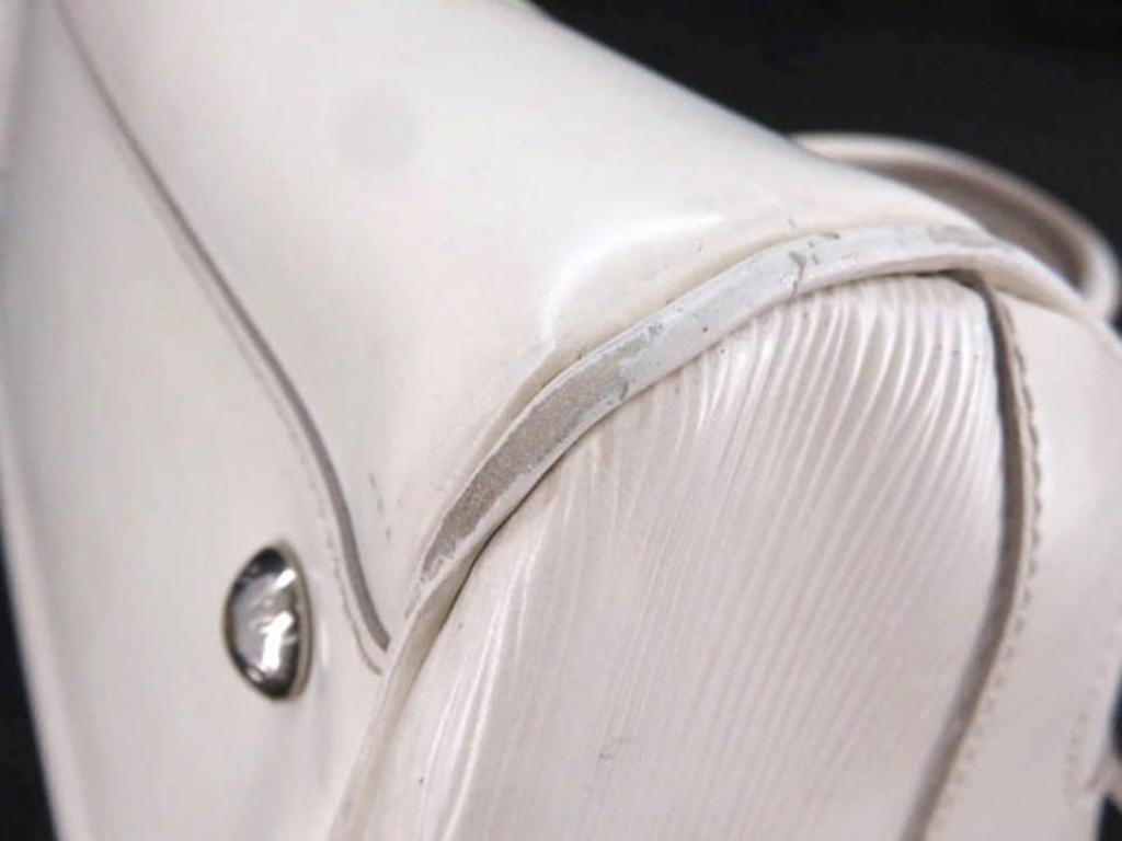 Louis Vuitton Montaigne Ivory Epi Pm 218908 White Leather Satchel For Sale 4