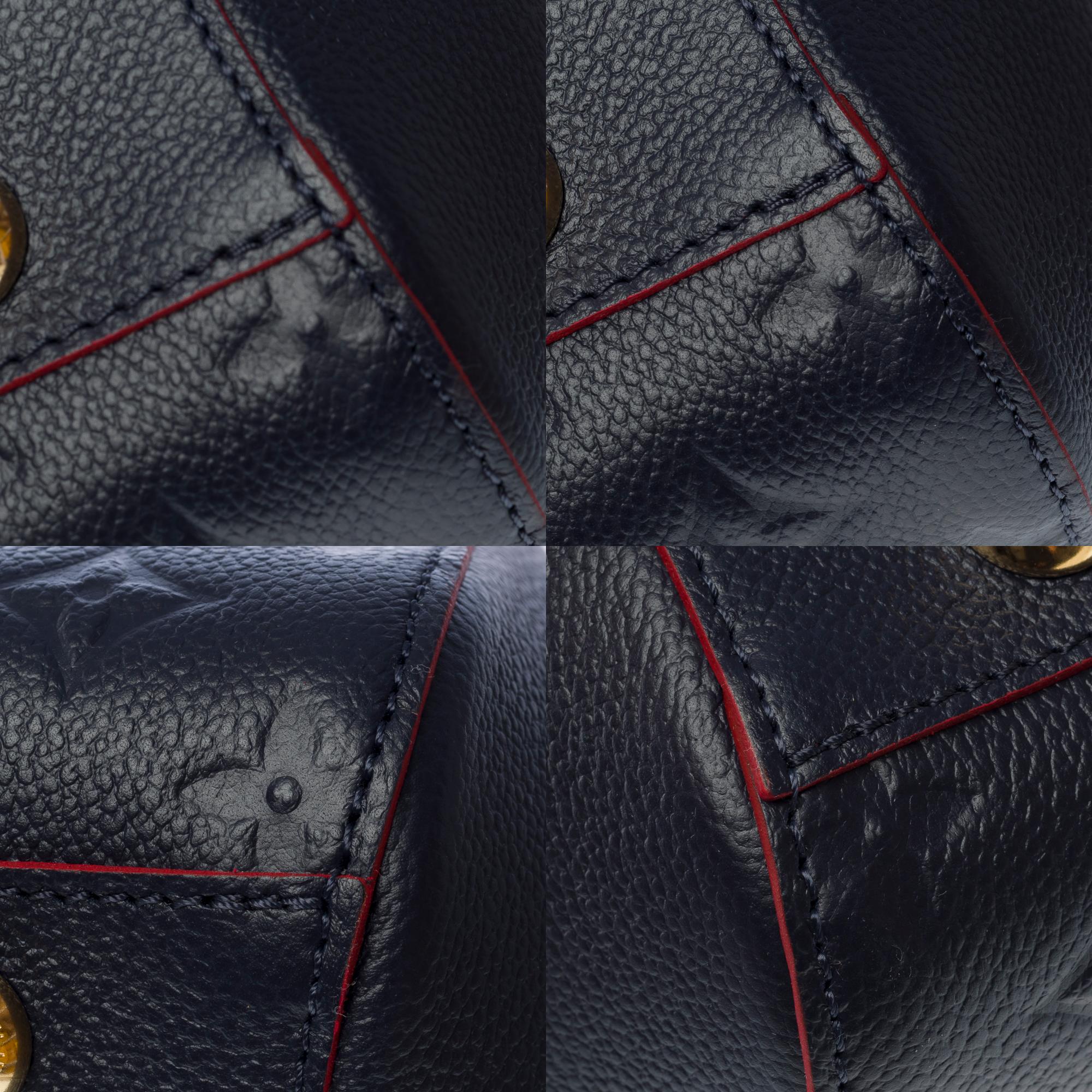 Louis Vuitton Montaigne MM handbag strap in blue/red monogram leather , GHW 6