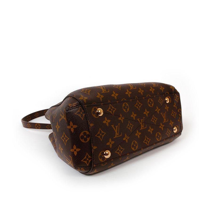 LOUIS VUITTON Montaigne Tote Bag in Brown Monogram Canvas and Natural Leather 8