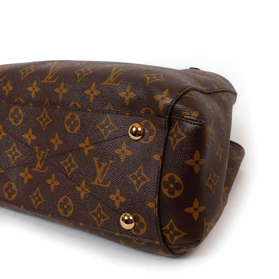 LOUIS VUITTON Montaigne Tote Bag in Brown Monogram Canvas and Natural Leather 9