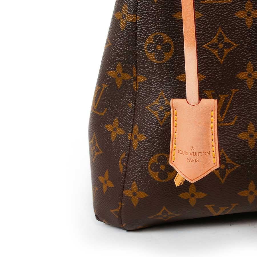 LOUIS VUITTON Montaigne Tote Bag in Brown Monogram Canvas and Natural Leather 1