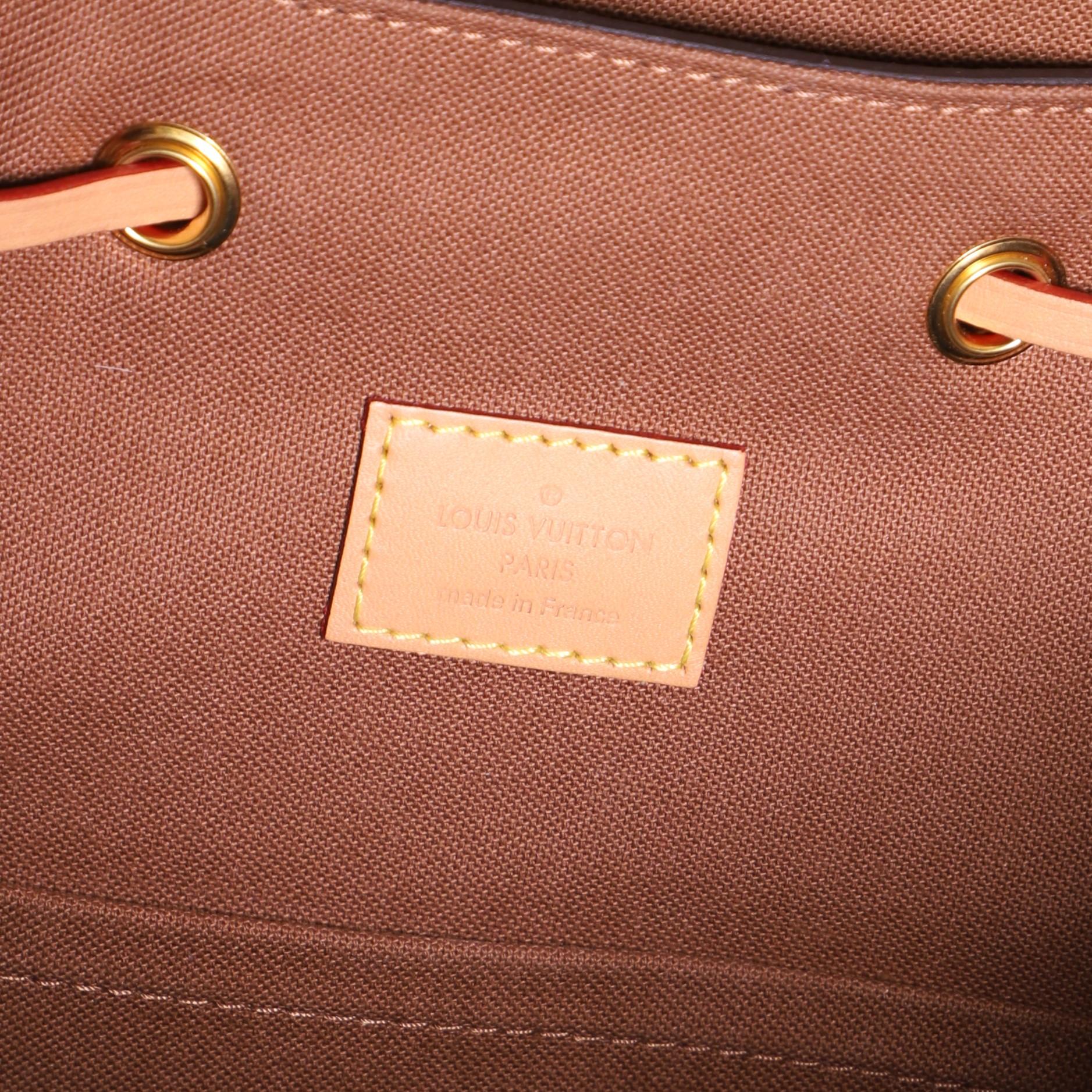 Sac à dos Louis Vuitton Montsouris NM Monogram Canvas PM 3