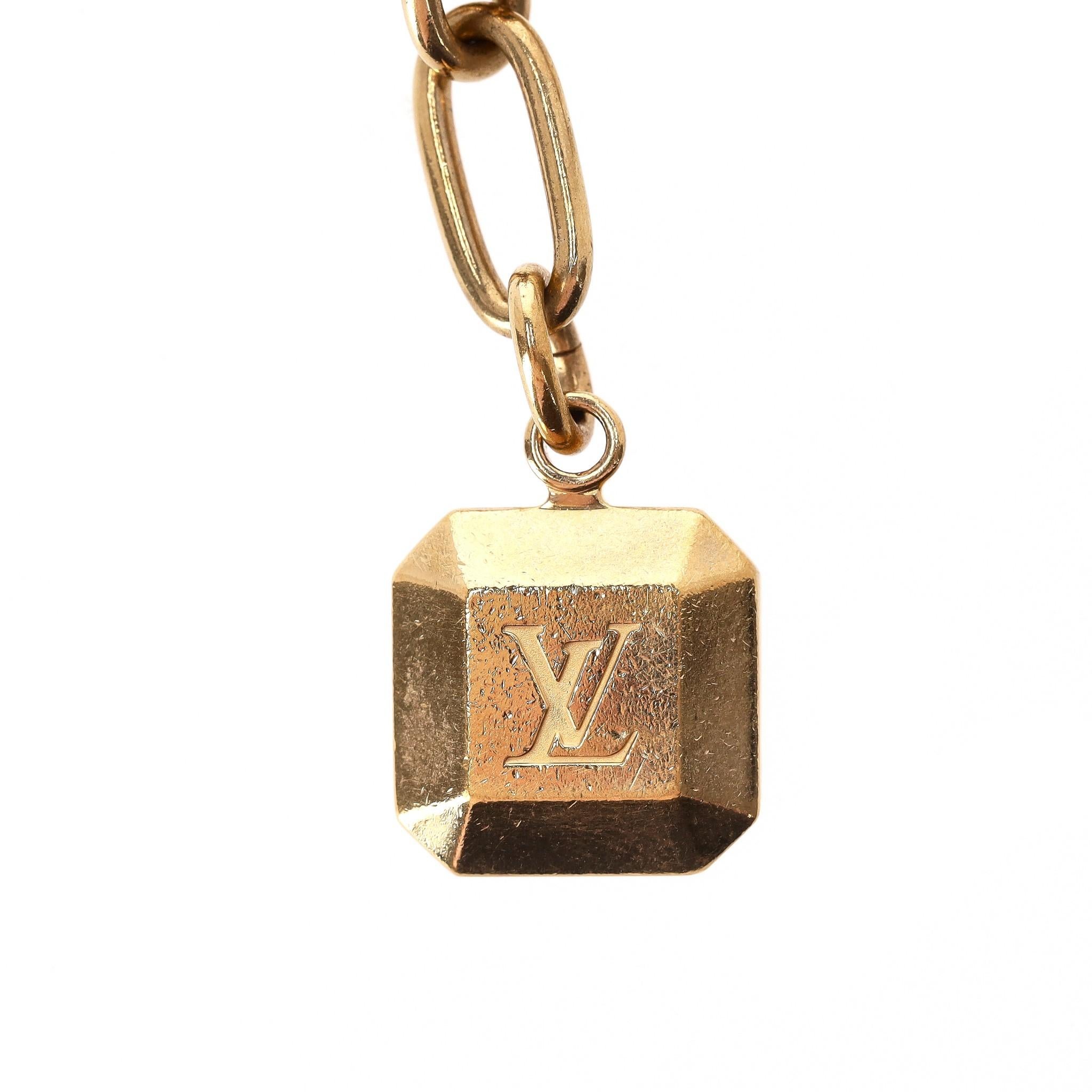Louis Vuitton Multi Dangle 'LV' Logo Bag Charm For Sale 1
