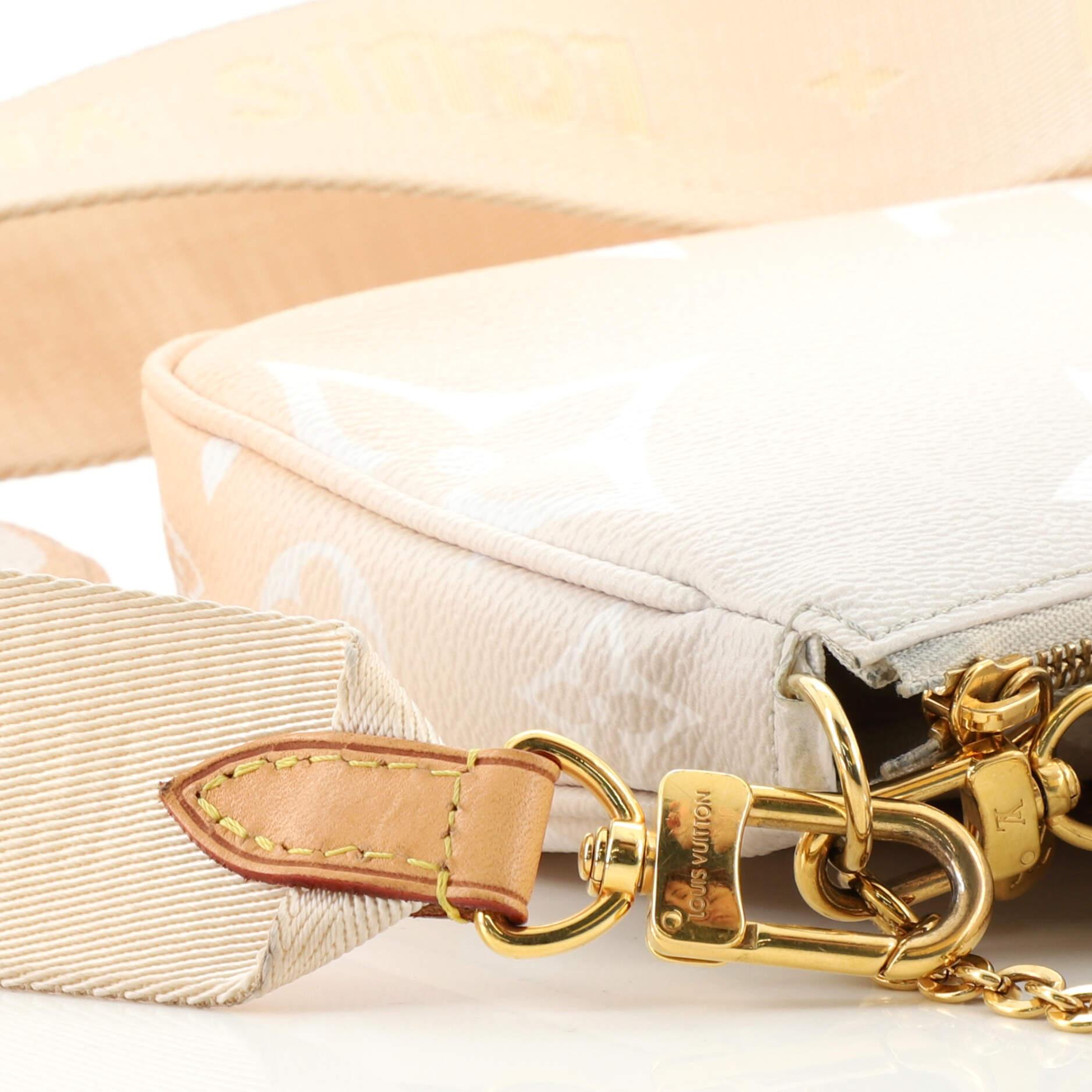 Louis Vuitton Multi Pochette Accessoires By The Pool Monogram Giant In Good Condition In NY, NY