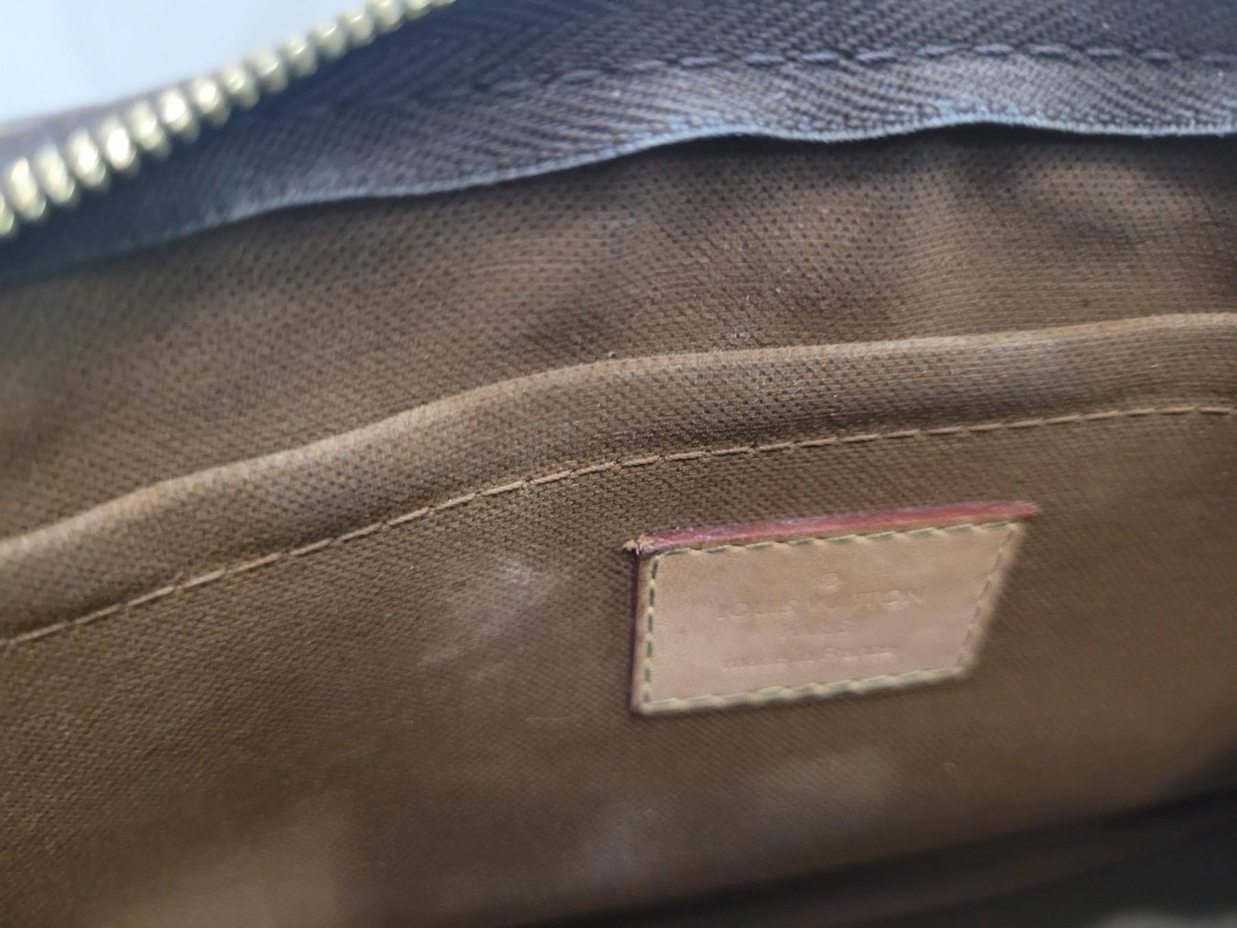 Louis Vuitton Multi Pochette Accessoires Borsa a tracolla in vendita 3