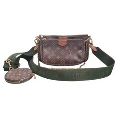 Louis Vuitton Multi Pochette Accessoires Crossbody Bag