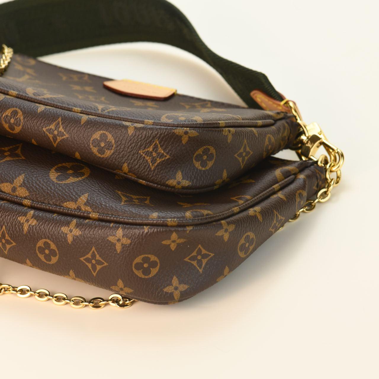 Mehr Pochette-Accessoires aus Segeltuch mit Monogramm von Louis Vuitton im Angebot 8