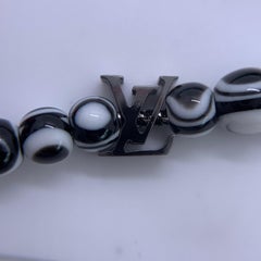 Louis Vuitton Collier à breloques Monogram en perles multicolores