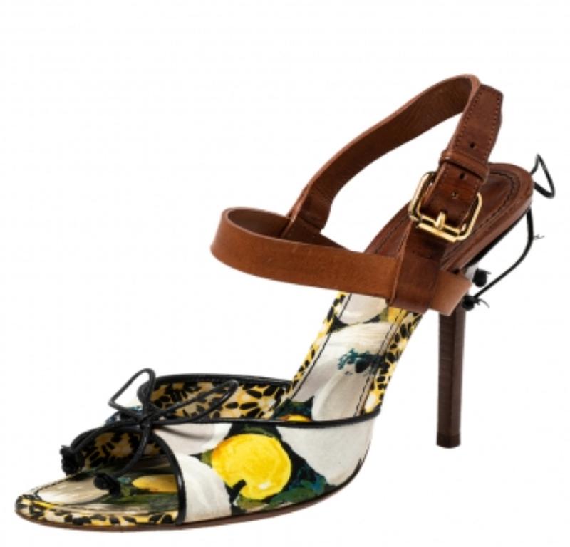 Louis Vuitton Multicolor Canvas and Leather Flower Fields Sandals Size 38 For Sale 1