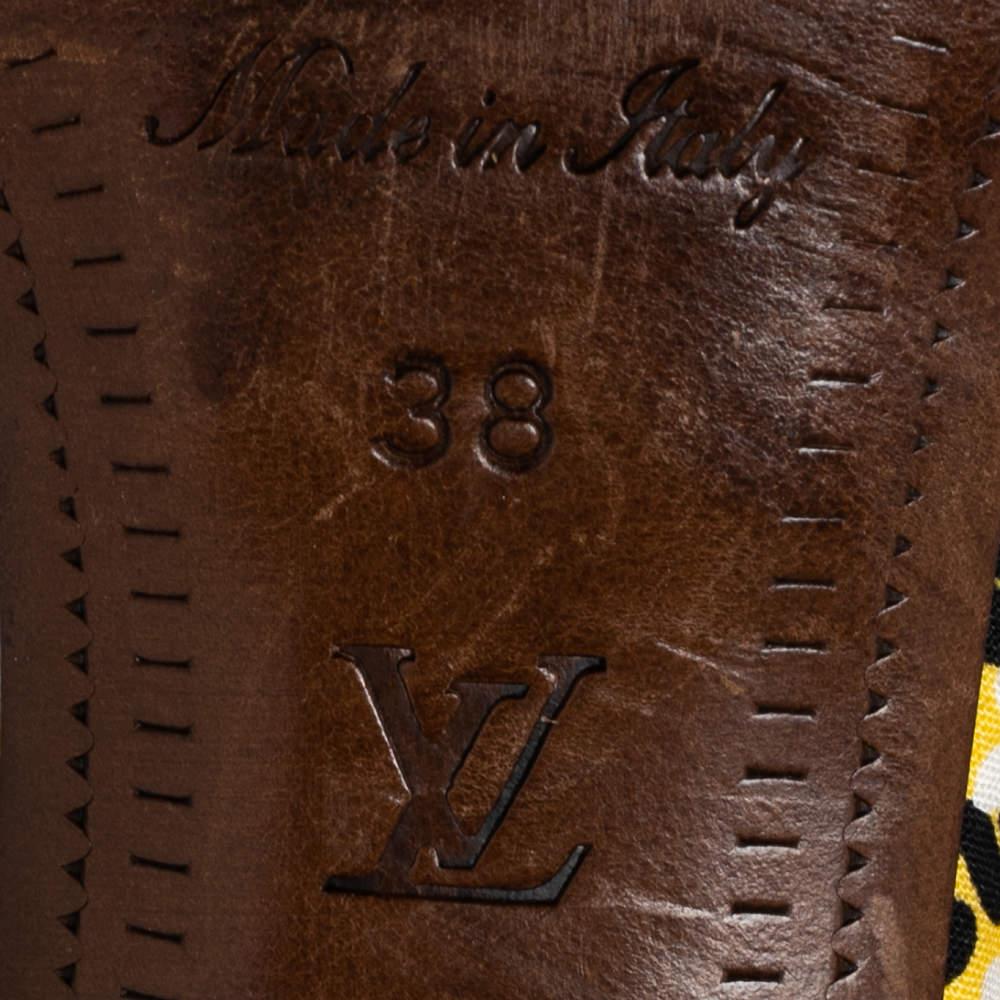 Mehrfarbige Sandalen aus Segeltuch und Leder mit Blumenfeldern von Louis Vuitton, Größe 38 im Angebot 1