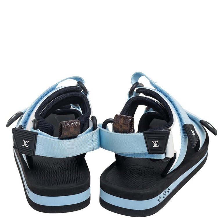 Leather sandals Louis Vuitton Blue size 44 EU in Leather - 35315769