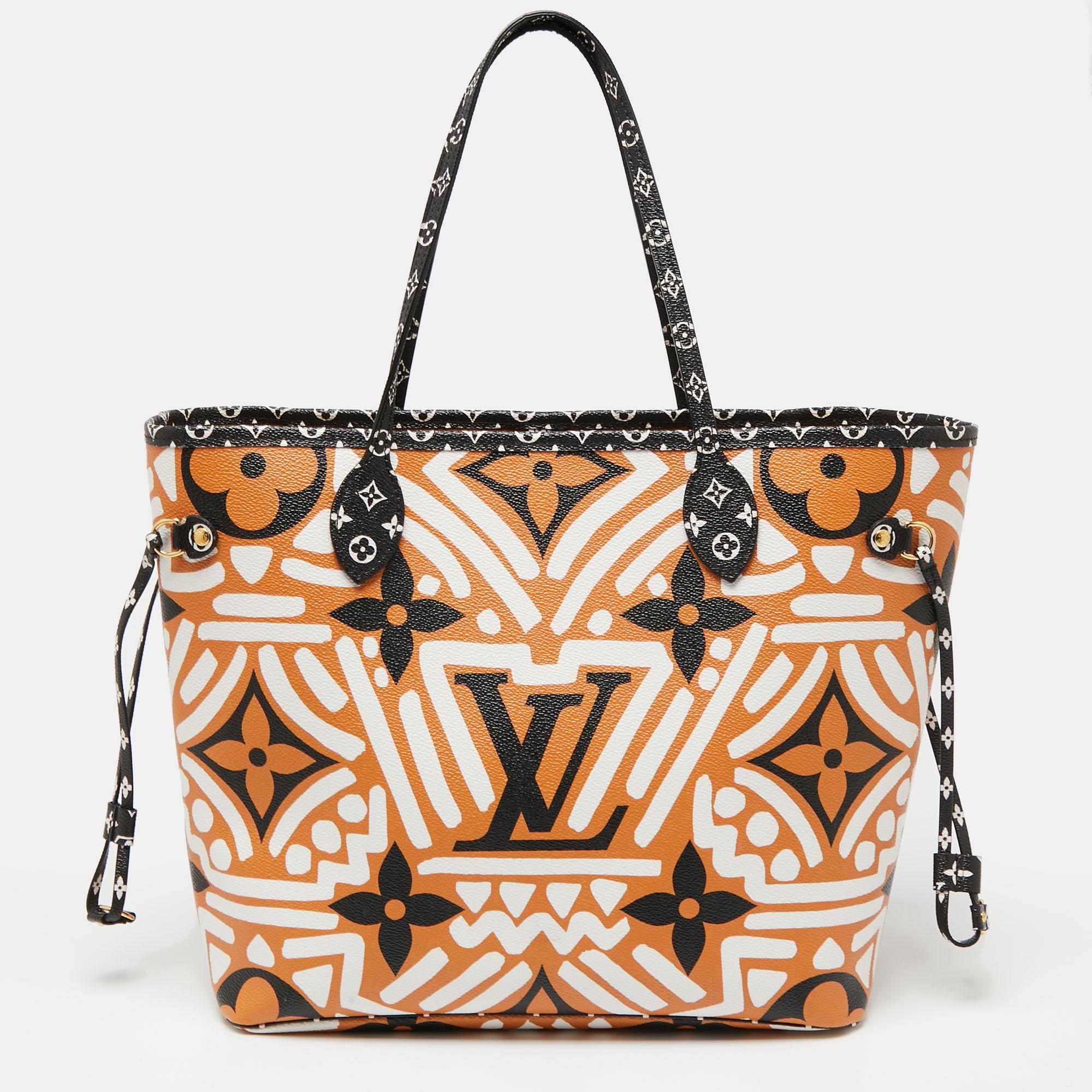 Introduced in 2007, the Neverfull by Louis Vuitton is applauded for its innovative design and faultless craftsmanship. This NM MM bag comes crafted from the signature monogram canvas, and its striking features contribute to its timeless elegance.