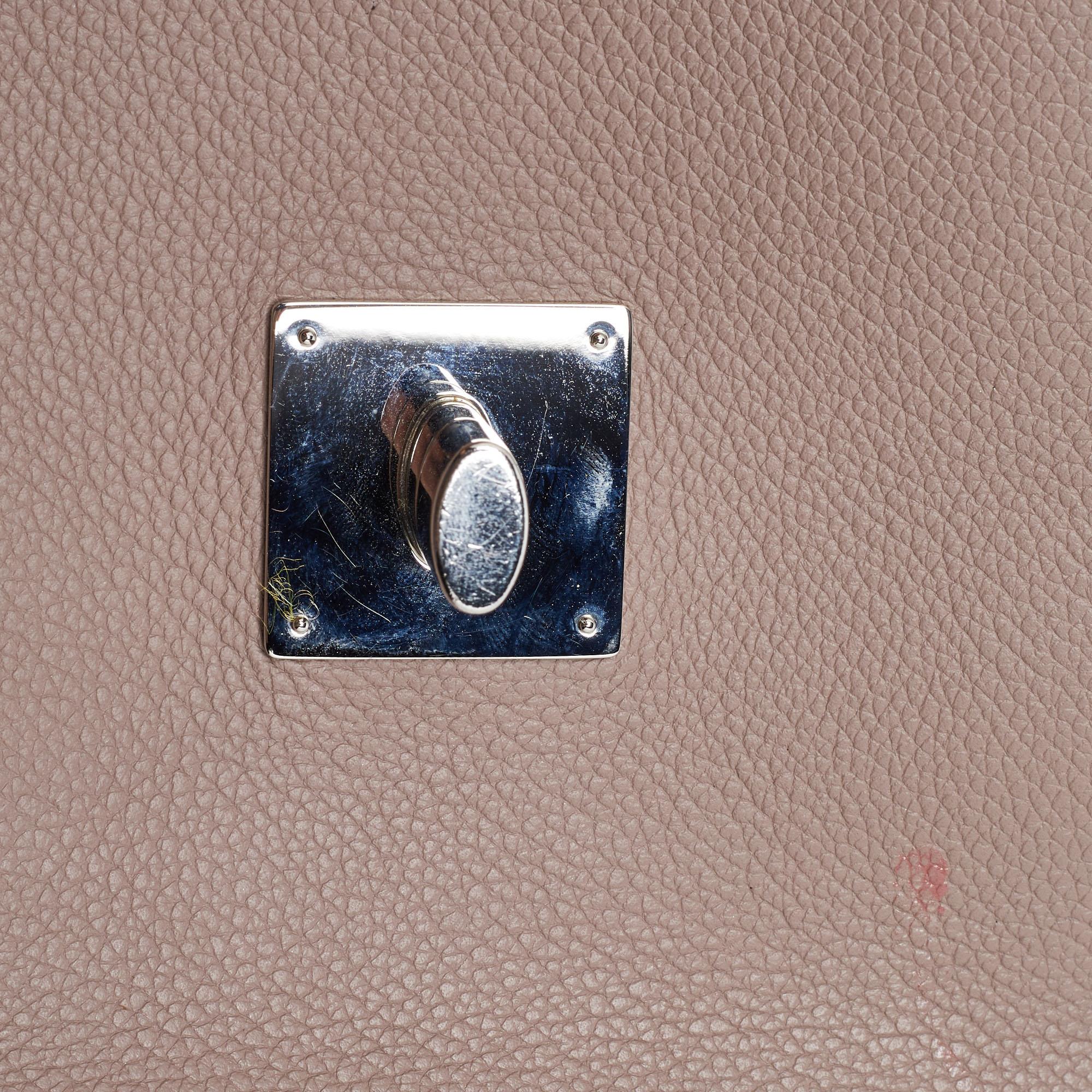 Louis Vuitton Multicolor Leather Lockme II Bag For Sale 12