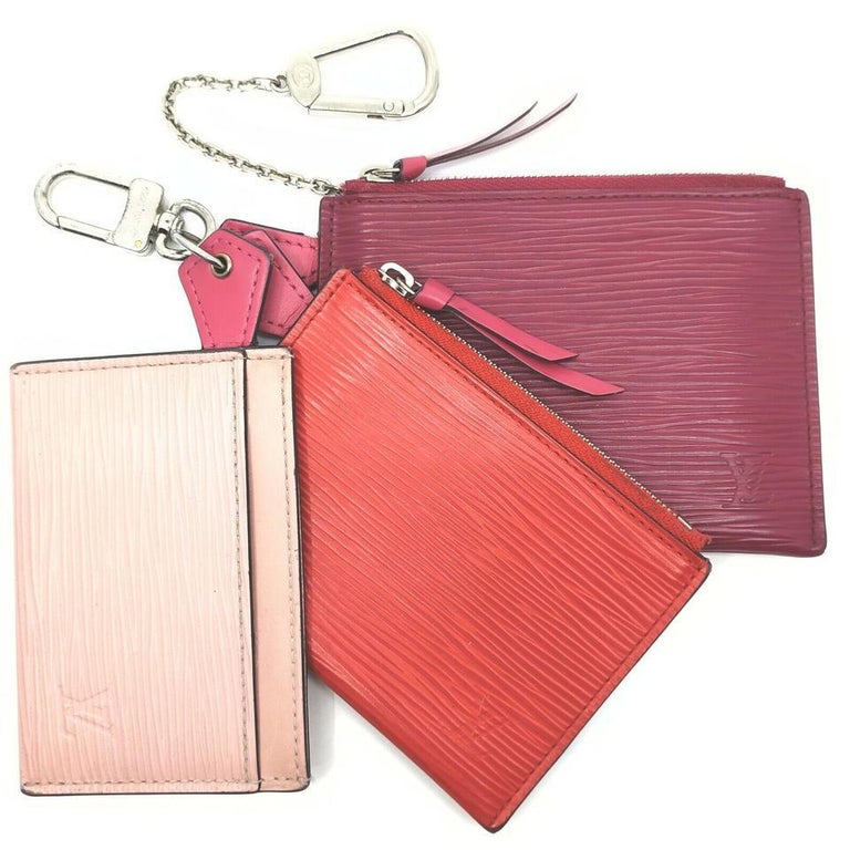 Louis Vuitton Multicolor Pink Epi Leather Trio Card Case Wallet Keychain  863137 For Sale at 1stDibs