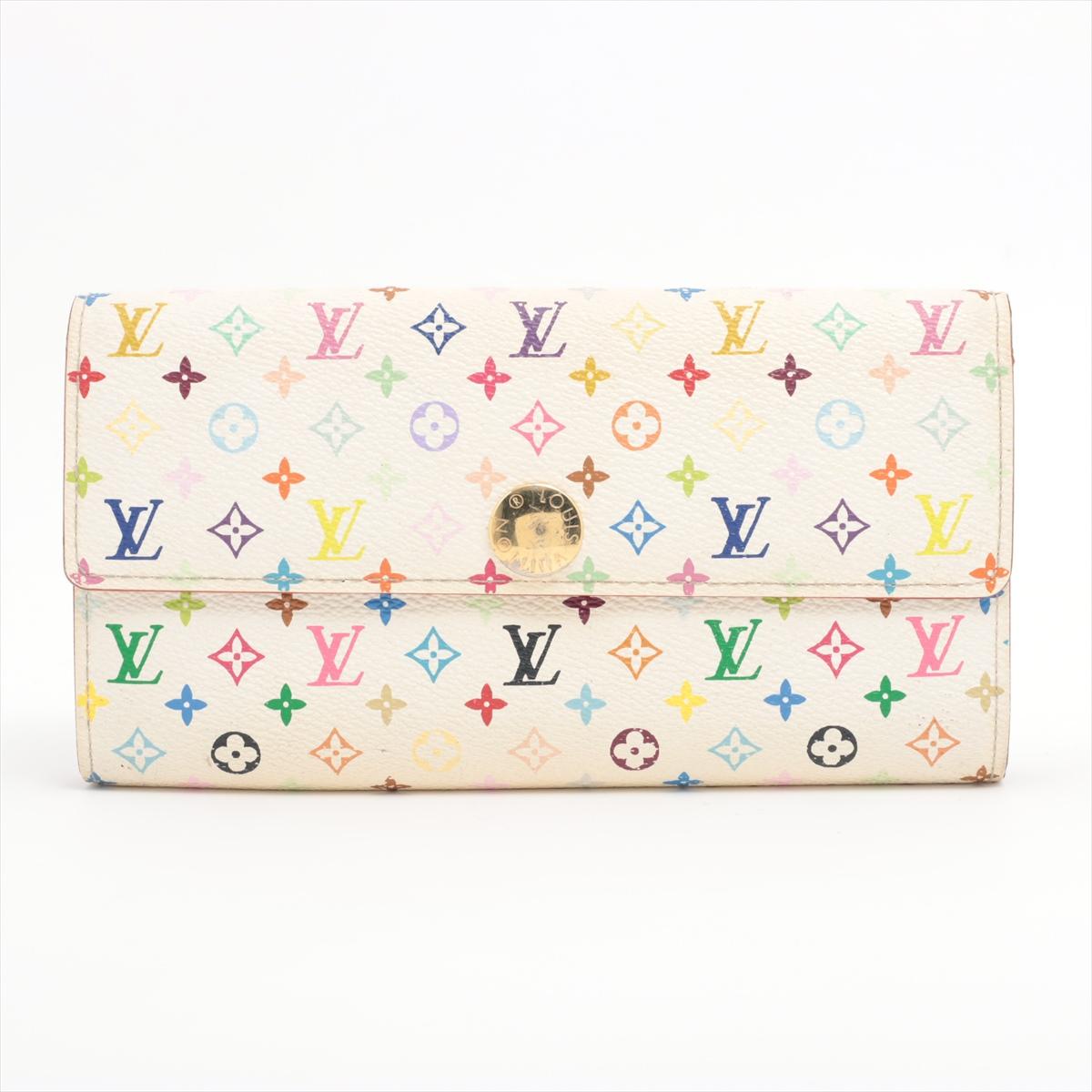 The Louis Vuitton Multicolor Sarah Long Wallet in Beige a chic and versatile accessory that effortlessly combines modern aesthetics with the brand's iconic flair. Crafted from the signature Multicolor canvas, the wallet features a neutral beige tone