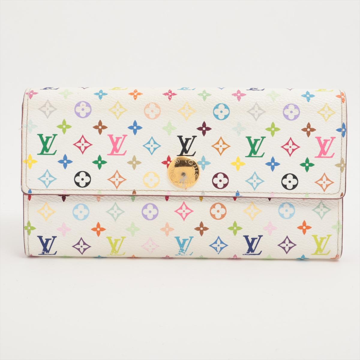 The Louis Vuitton Multicolor Sarah Long Wallet in Pink a chic and versatile accessory that effortlessly combines modern aesthetics with the brand's iconic flair. Crafted from the signature Multicolor canvas, the wallet features a neutral pink tone